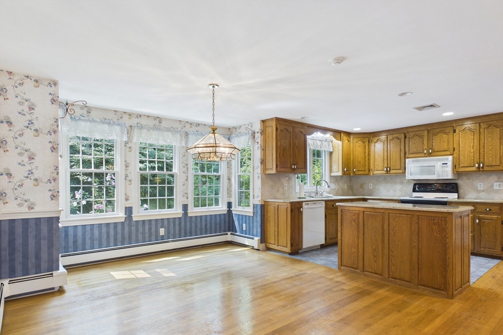 45 Boxwood Lane
