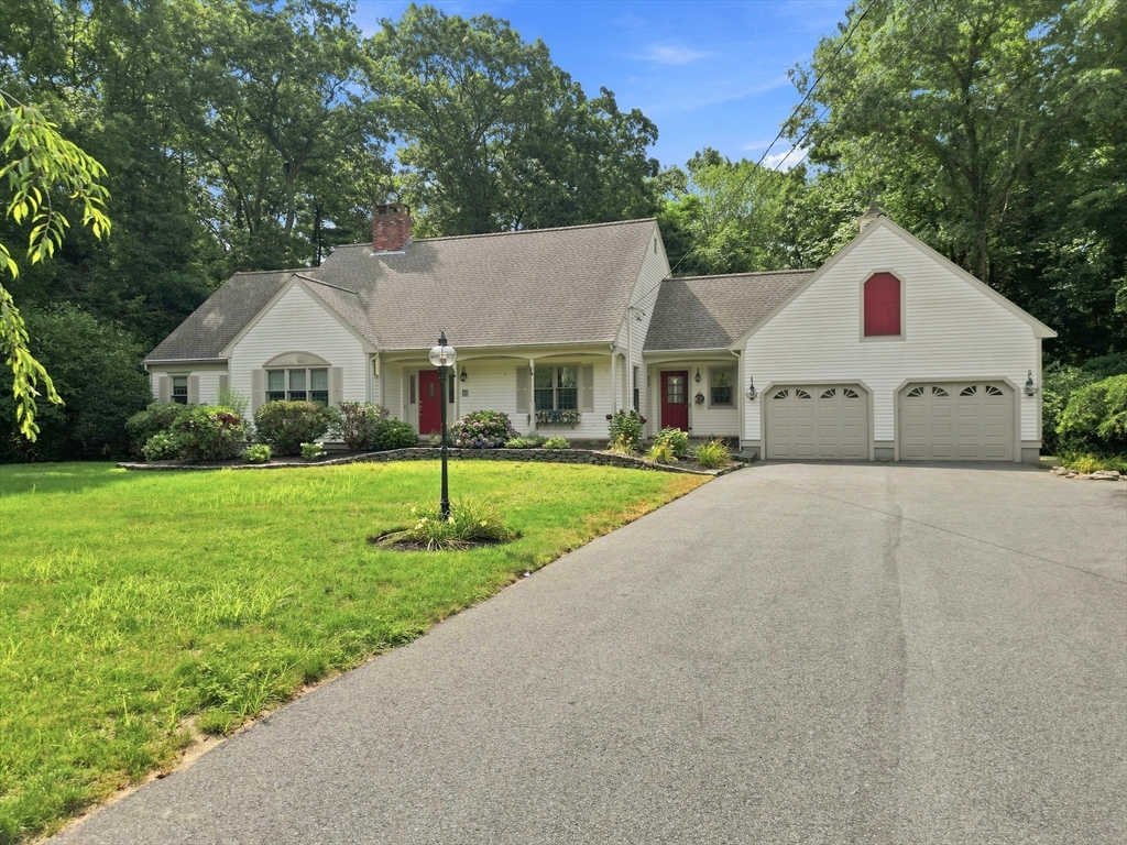 45 Boxwood Lane
