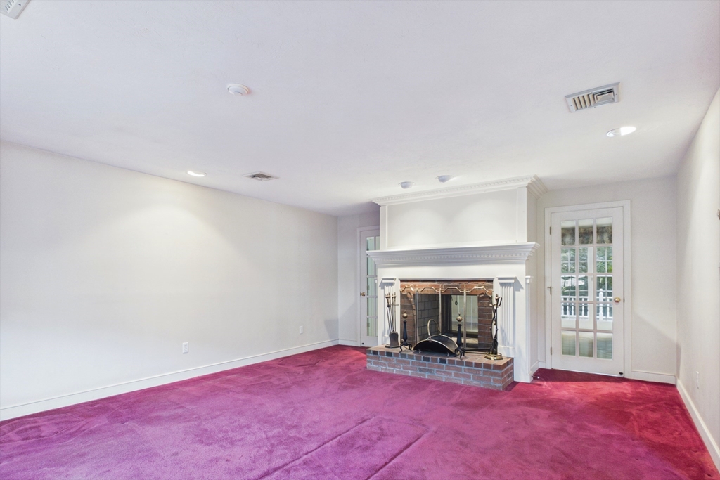 45 Boxwood Lane