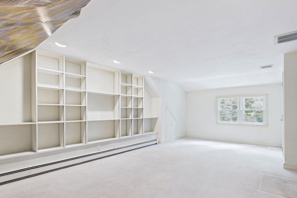 45 Boxwood Lane