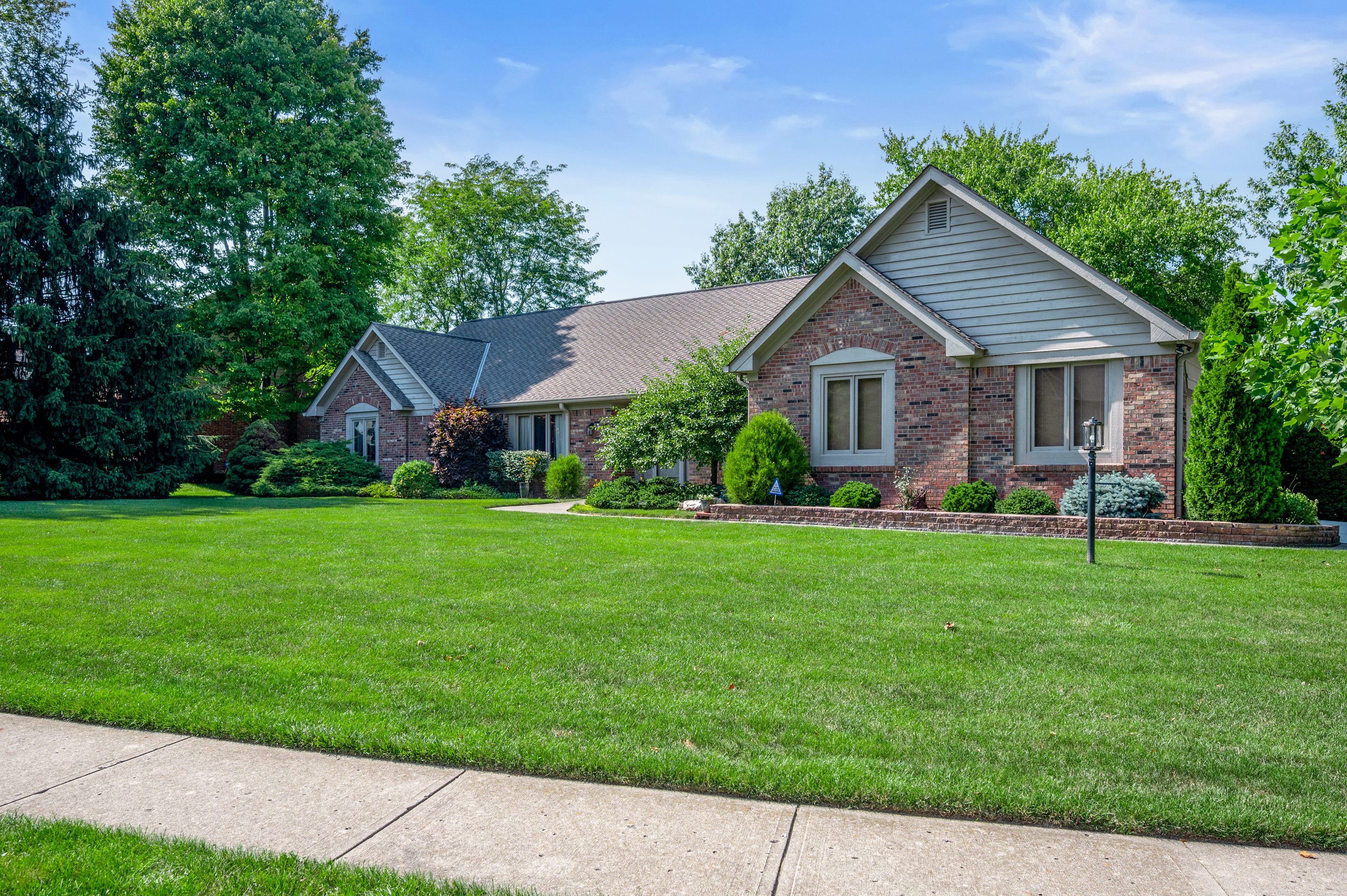 1864 Arrowwood Drive