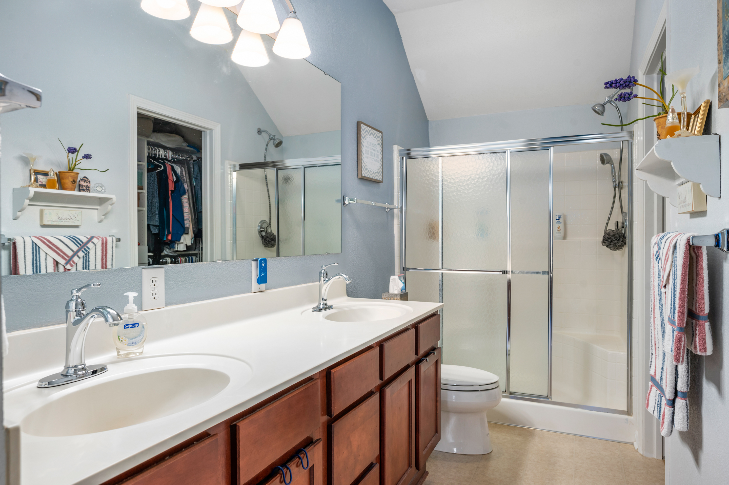 15570 Clearbrook Street