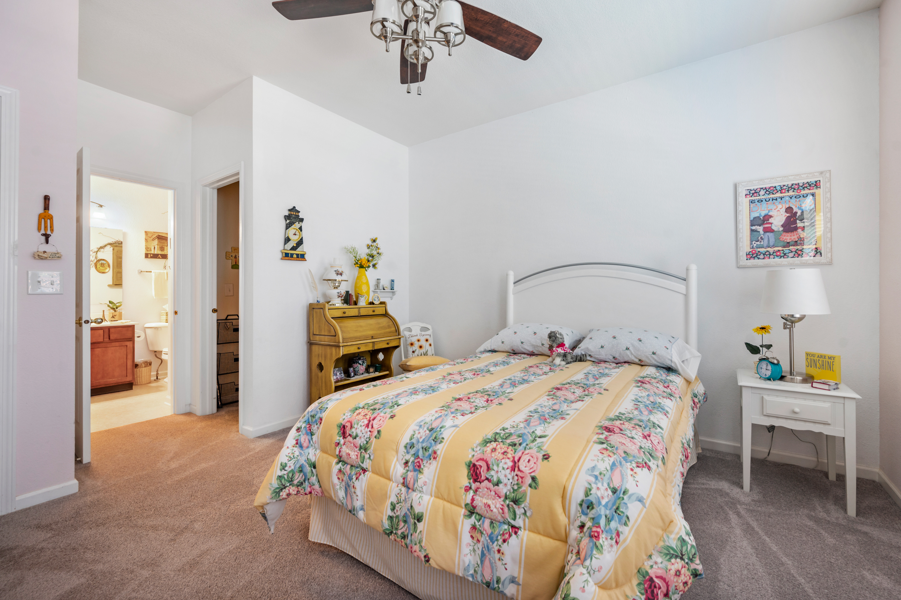 15570 Clearbrook Street