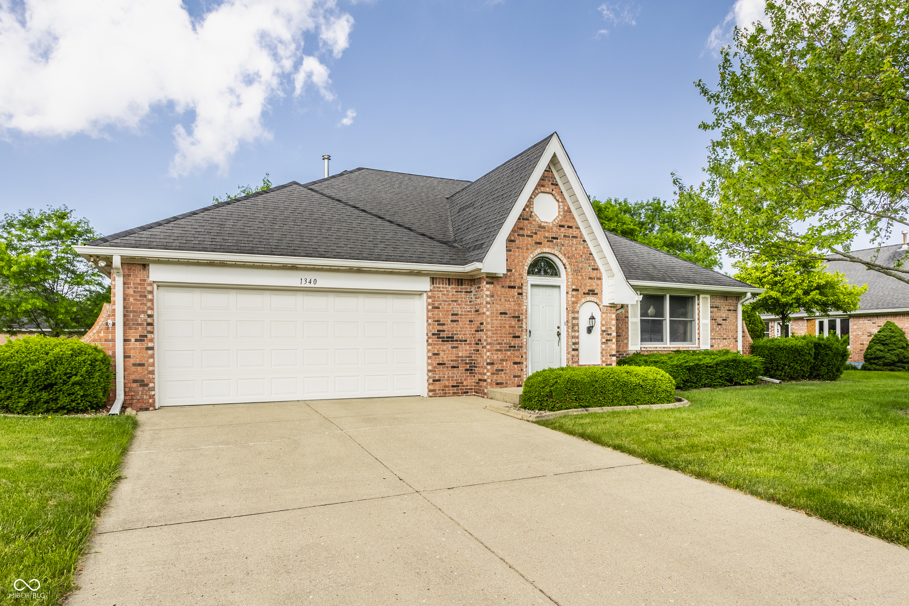 1340 Holiday Lane E Unit: 33