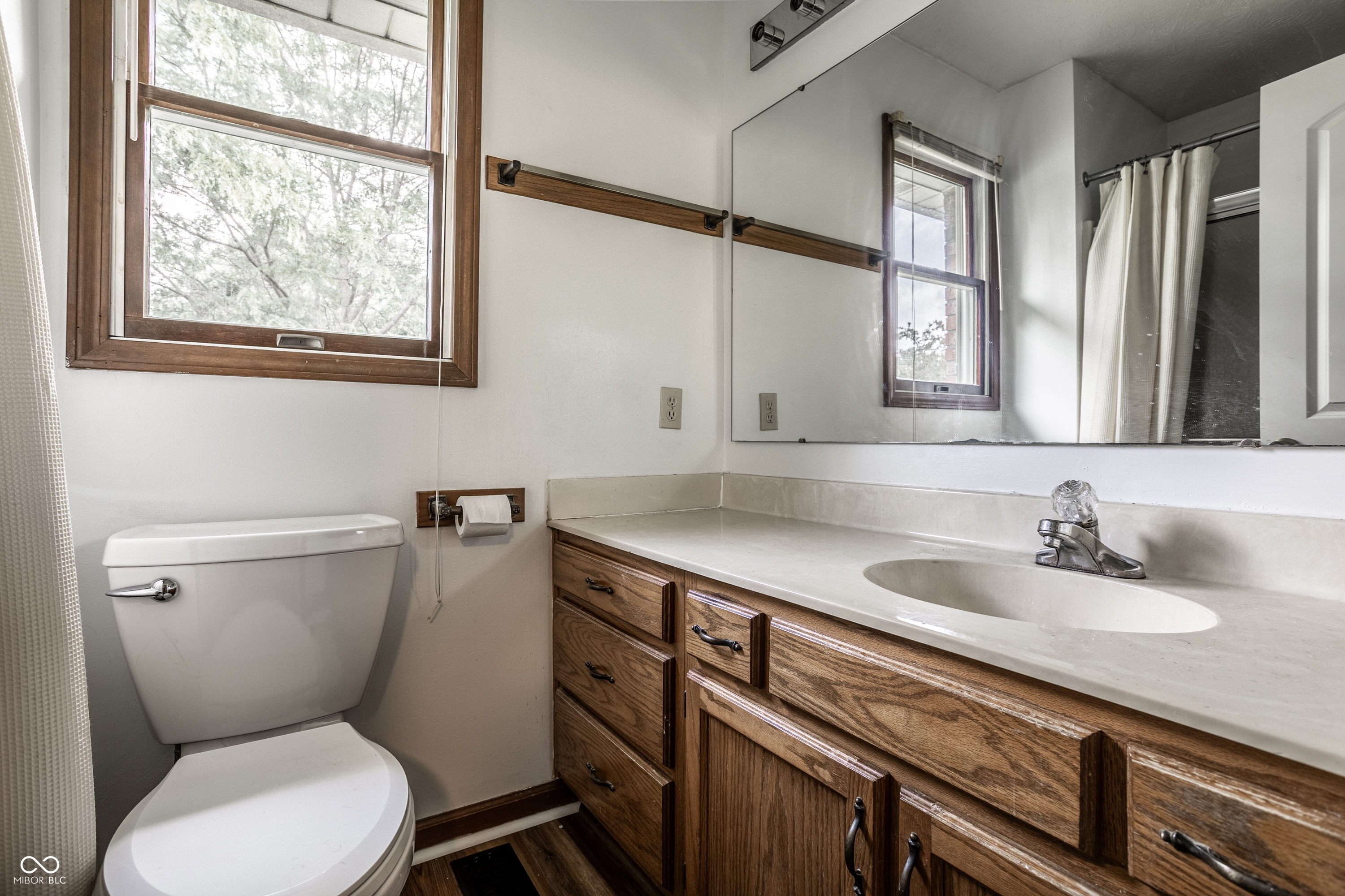 1340 Holiday Lane E Unit: 33