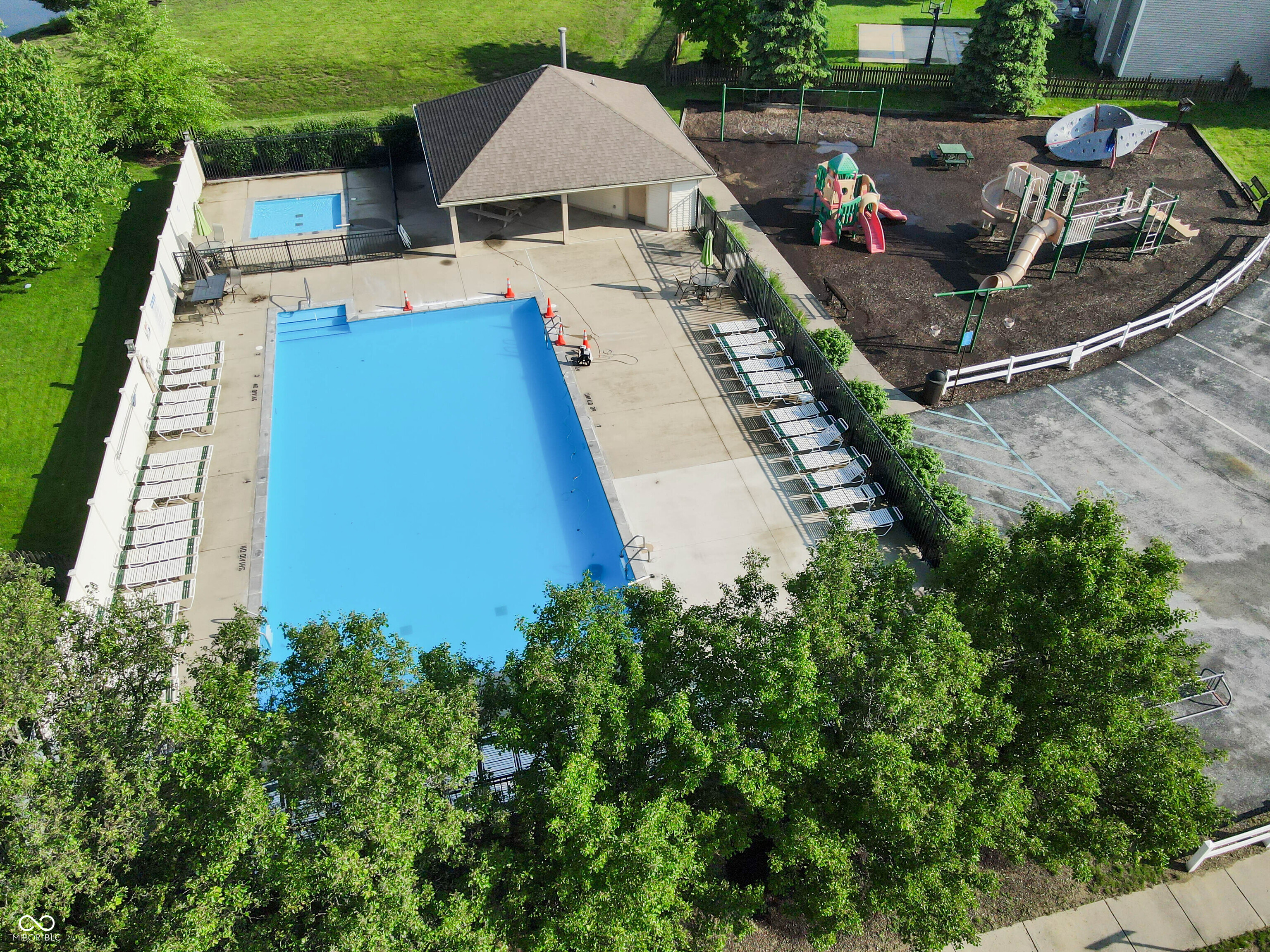 1050 Spanish Lake Drive