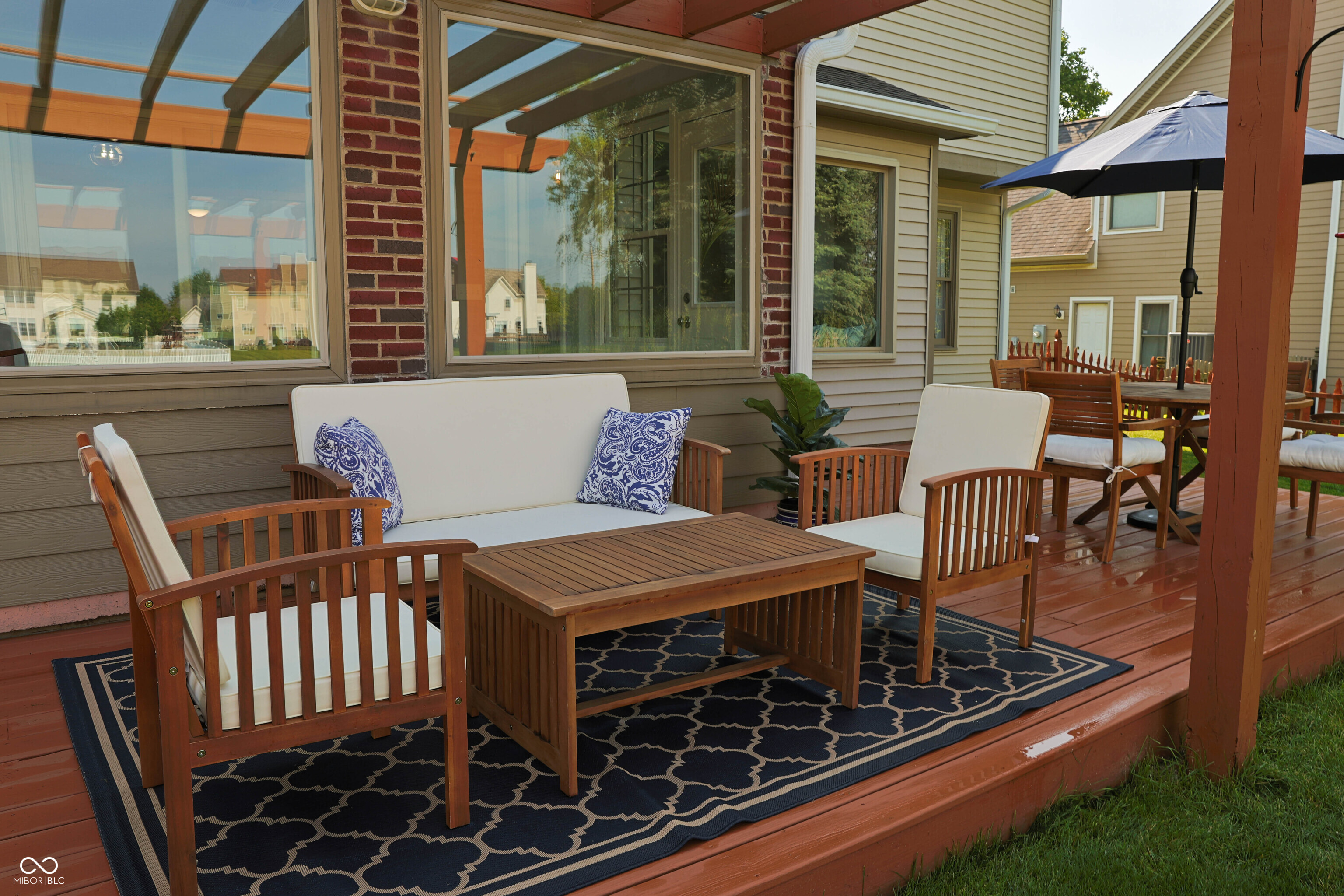 1050 Spanish Lake Drive