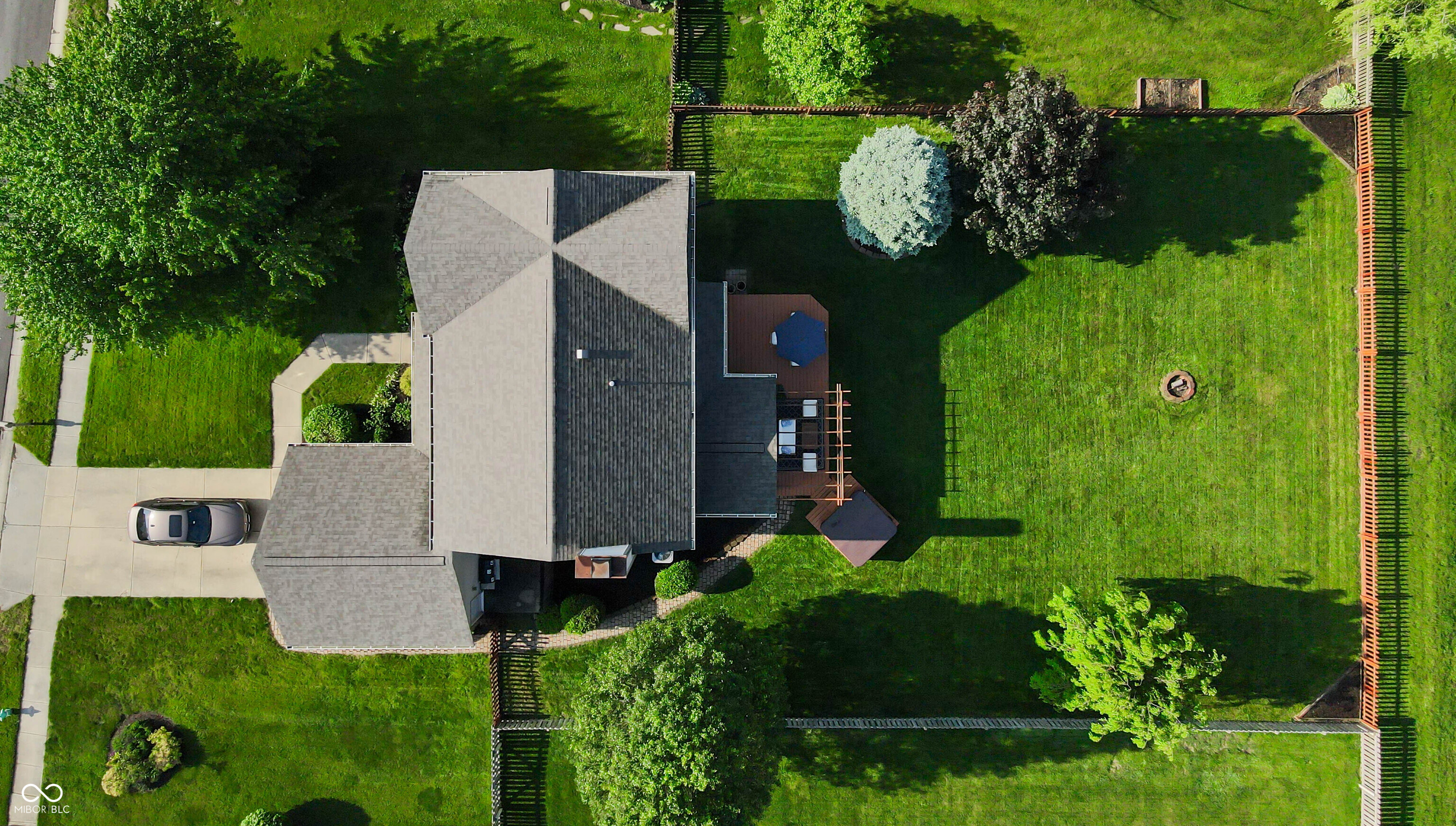 1050 Spanish Lake Drive