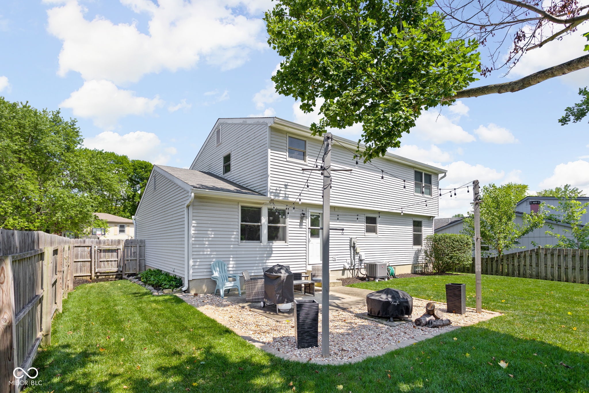 11477 Timberlake Lane