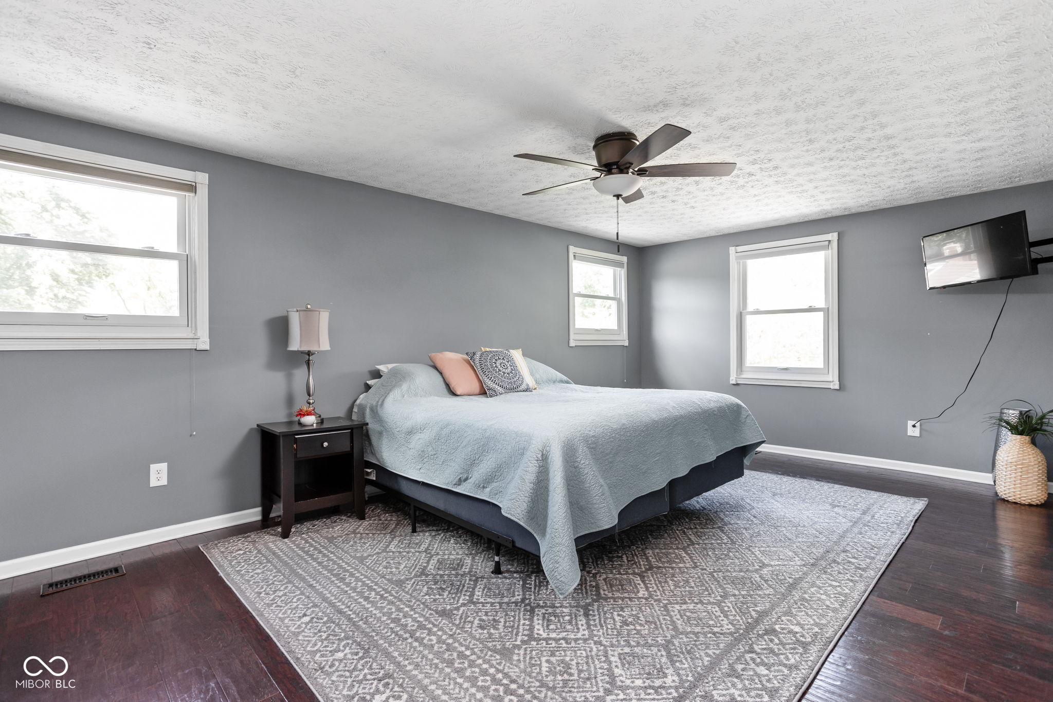 11477 Timberlake Lane