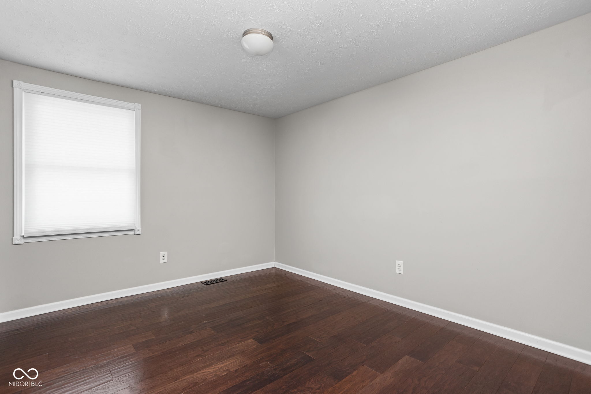 11477 Timberlake Lane