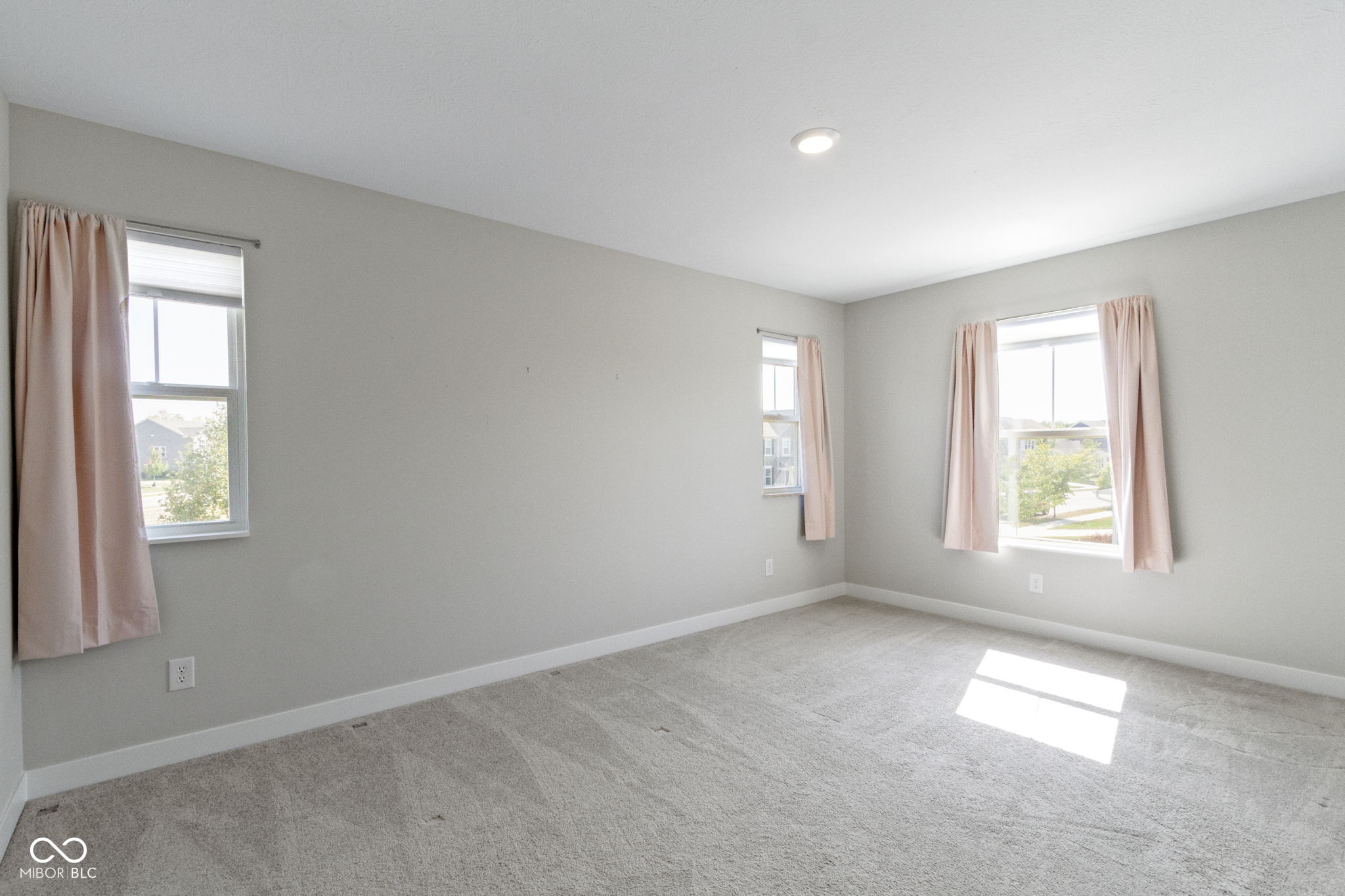 15692 Wellsprings Place