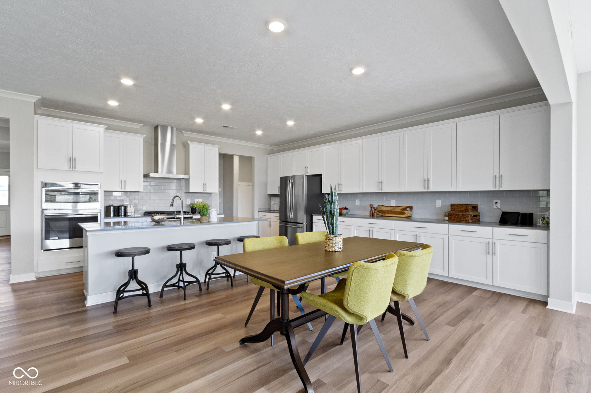 15692 Wellsprings Place