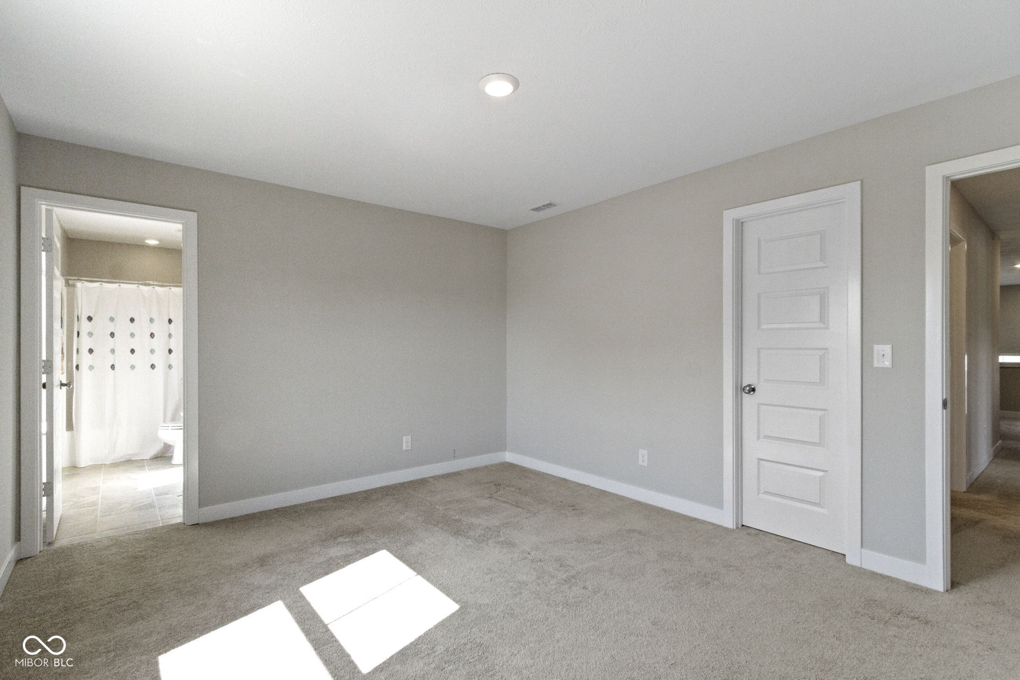 15692 Wellsprings Place