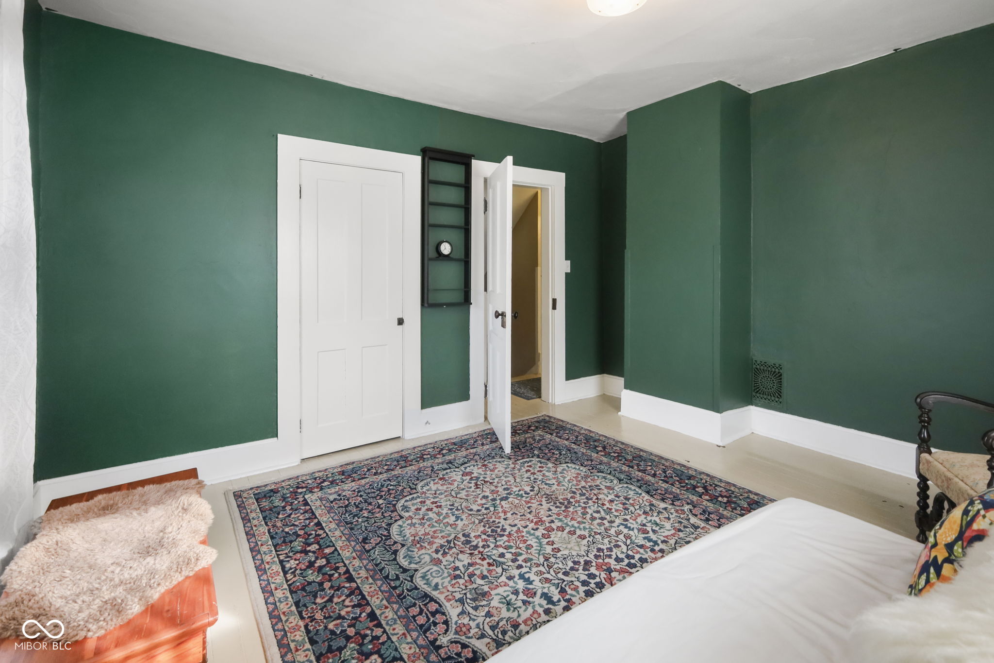 335 N Whittier Place