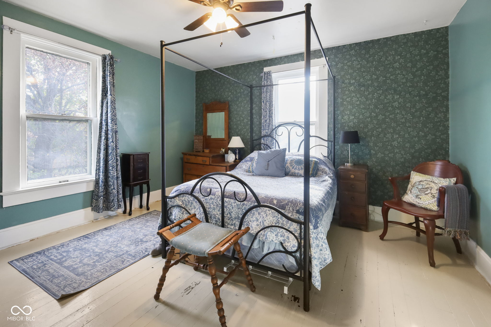 335 N Whittier Place