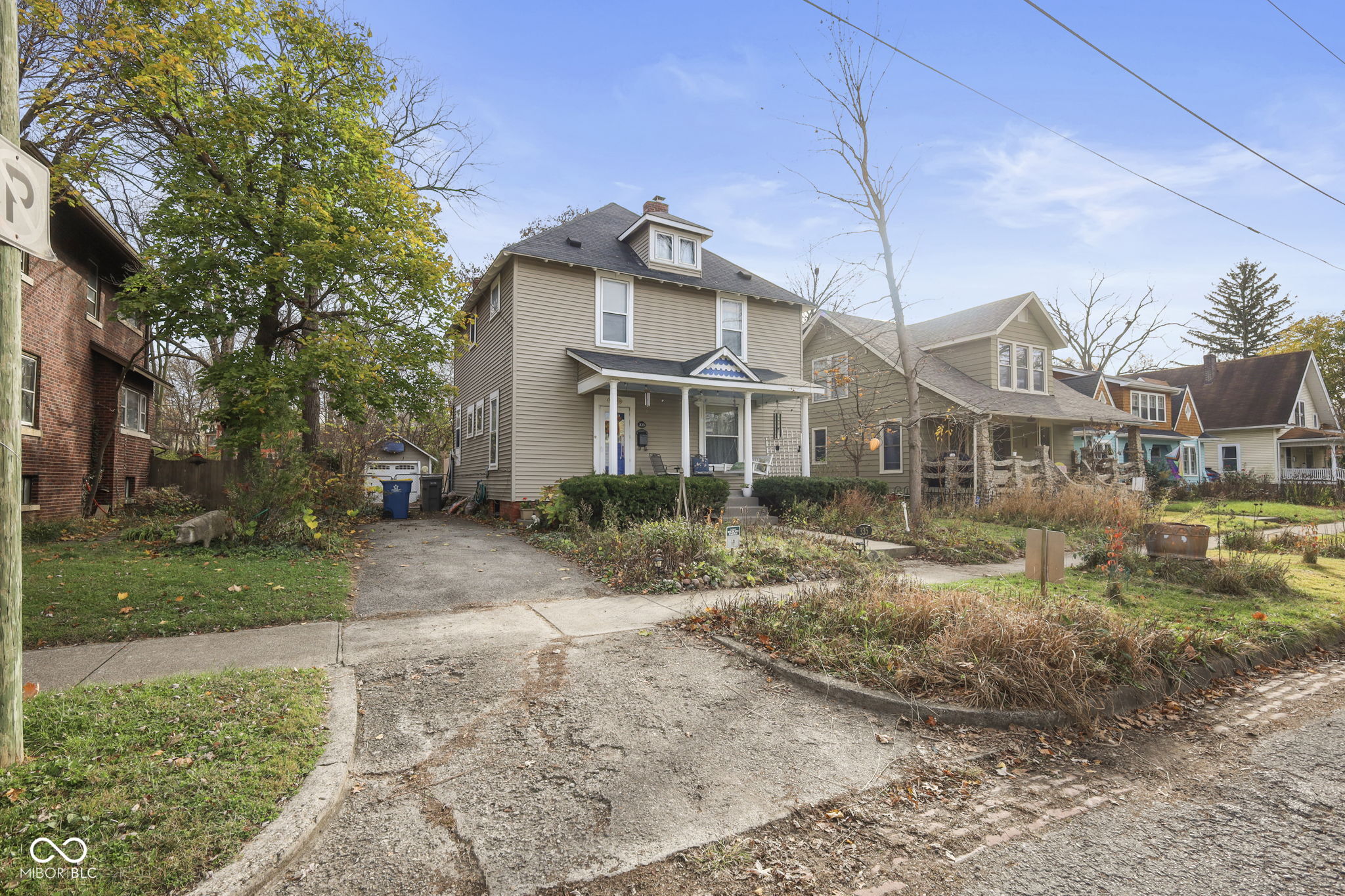 335 N Whittier Place