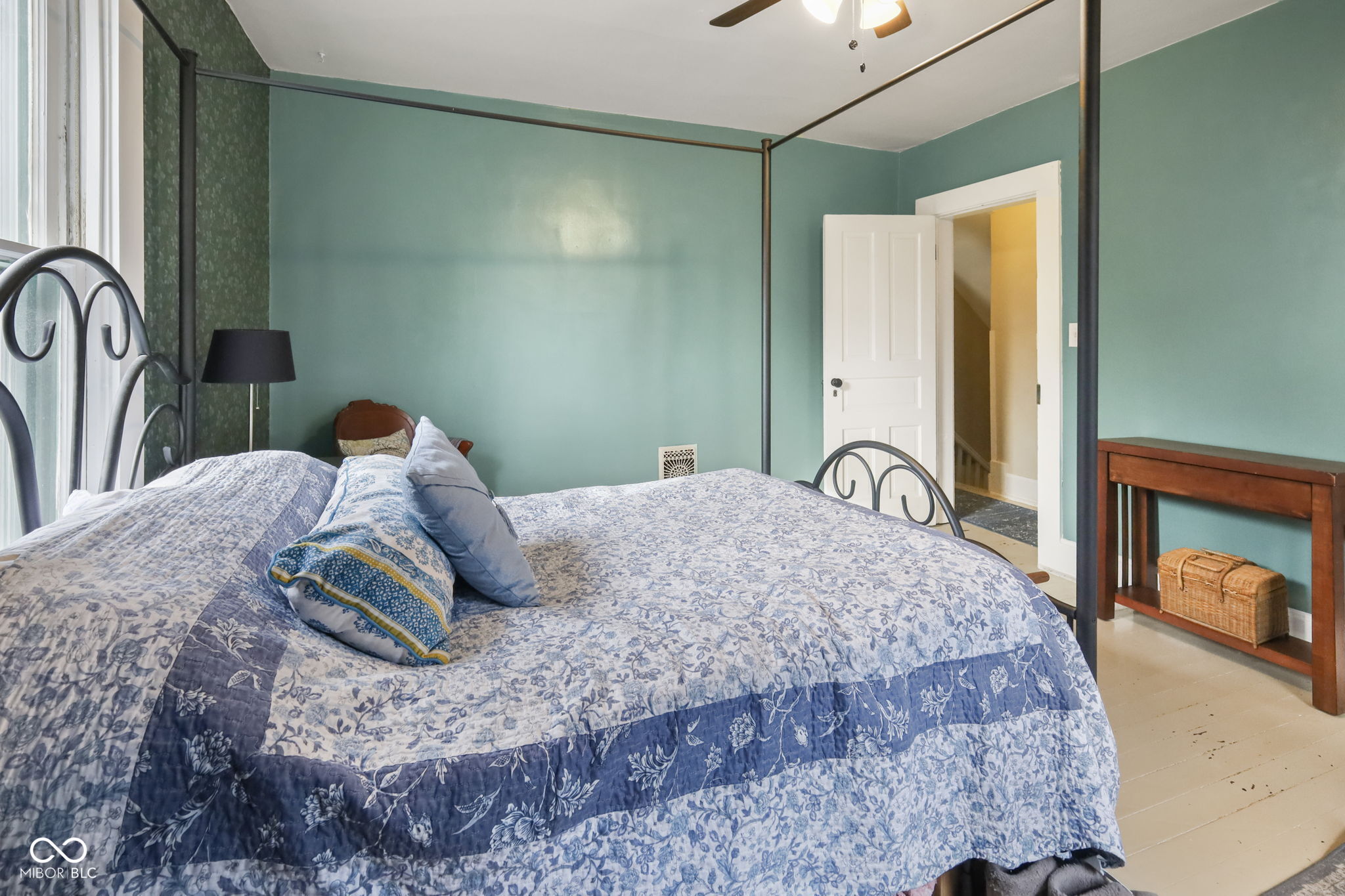 335 N Whittier Place