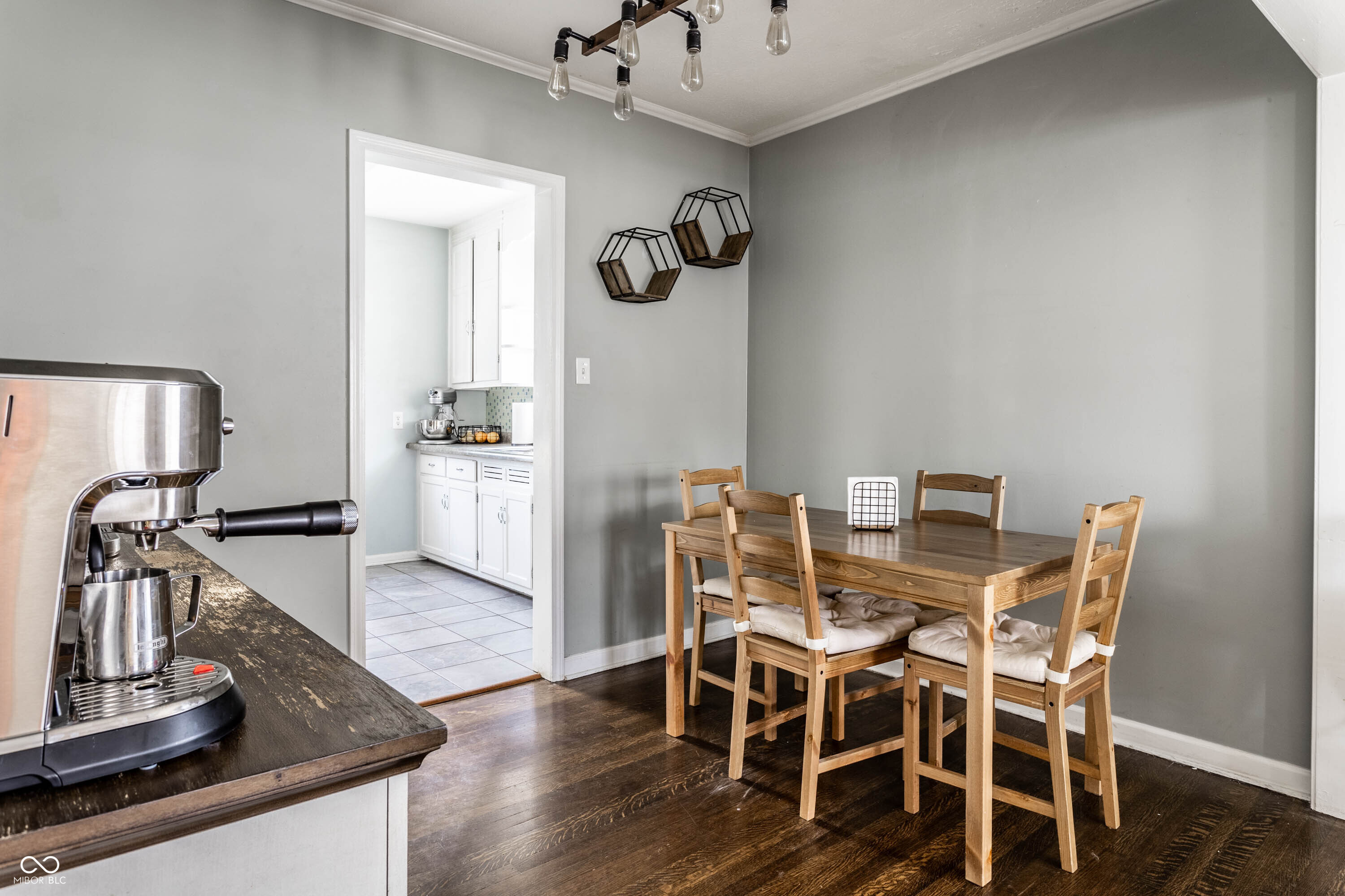 5133 Crittenden Avenue