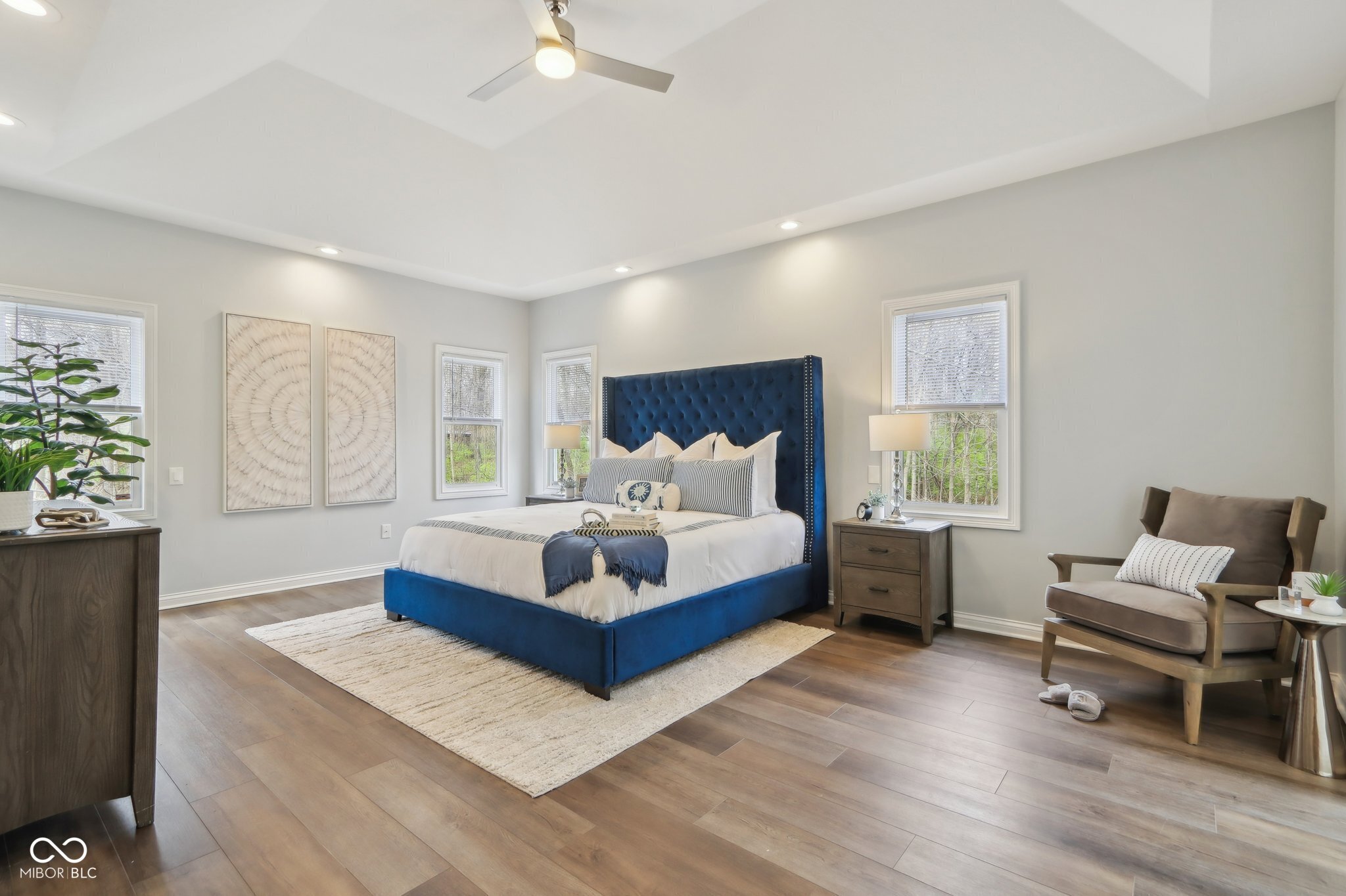 8015 Sargent Ridge