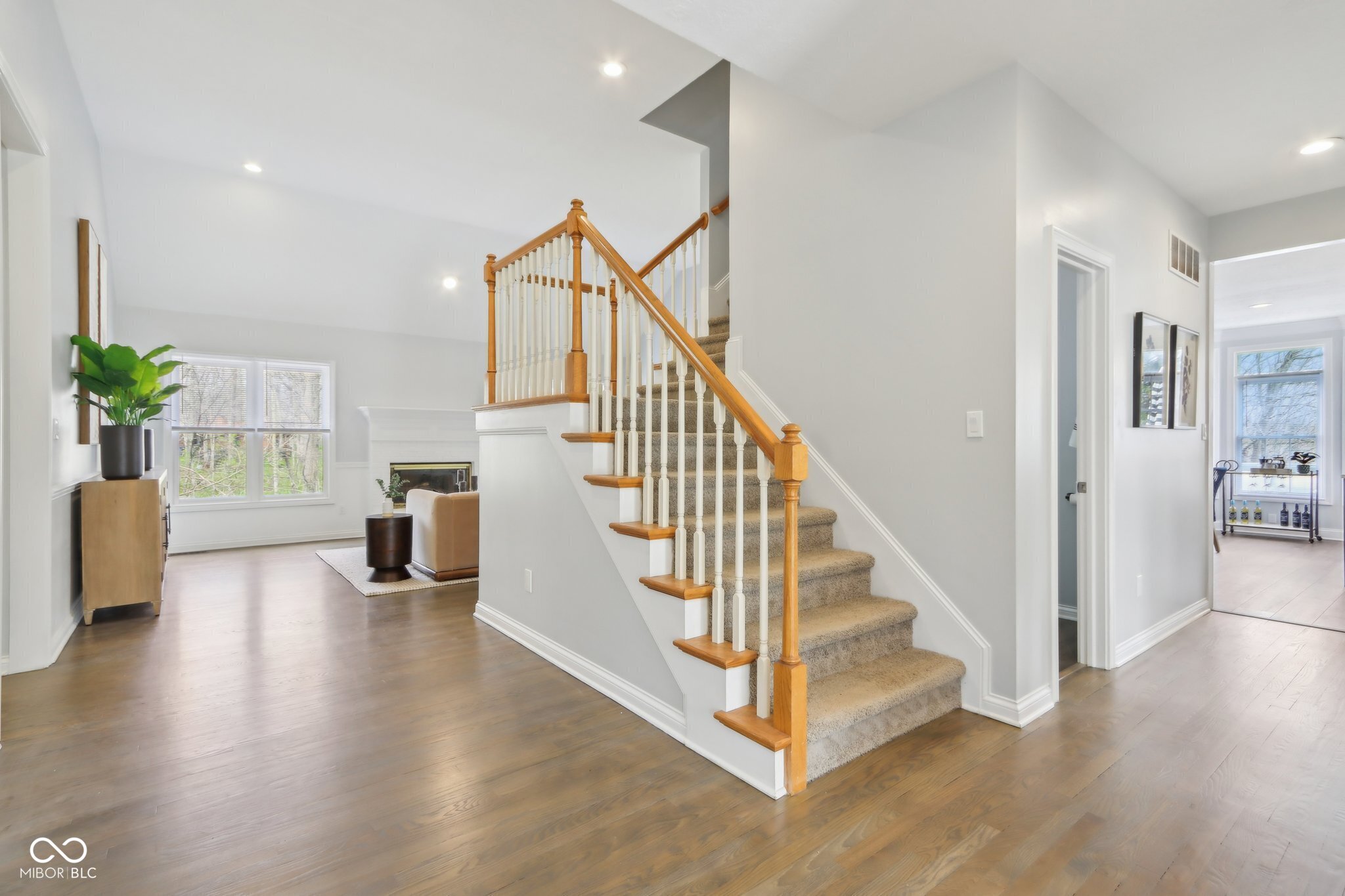 8015 Sargent Ridge