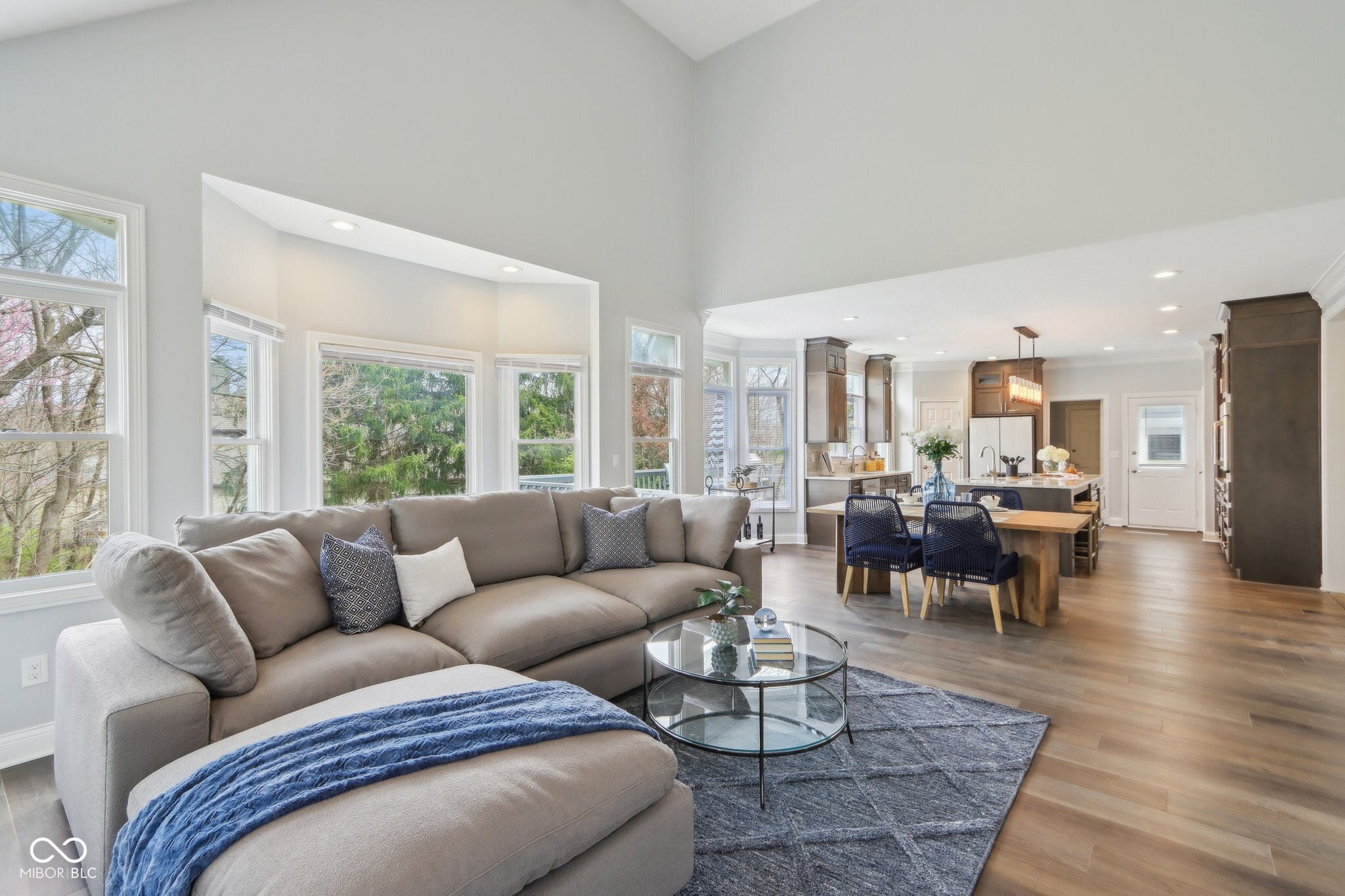 8015 Sargent Ridge
