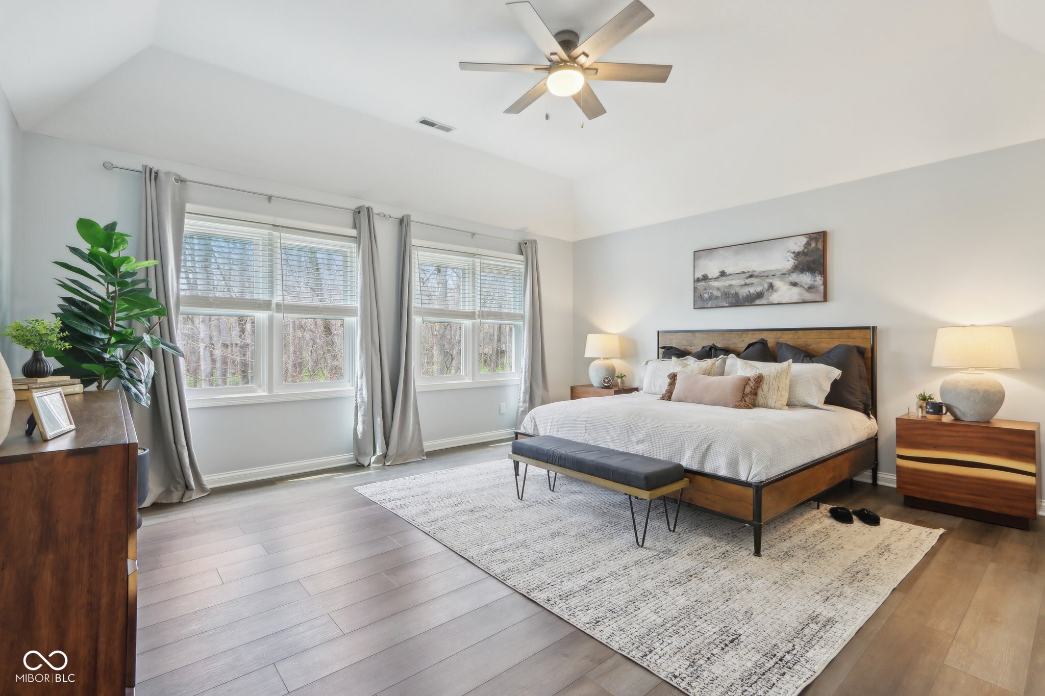 8015 Sargent Ridge