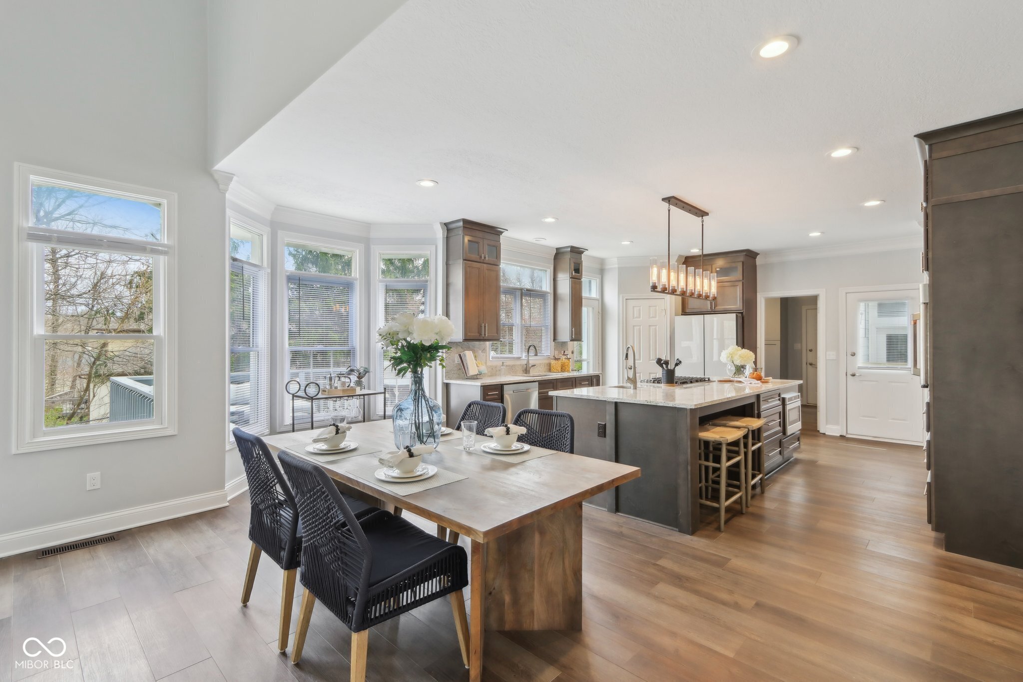 8015 Sargent Ridge