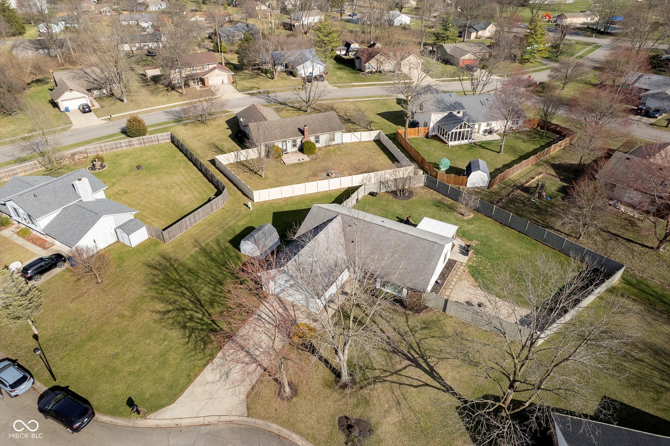 8527 Honeysuckle Way