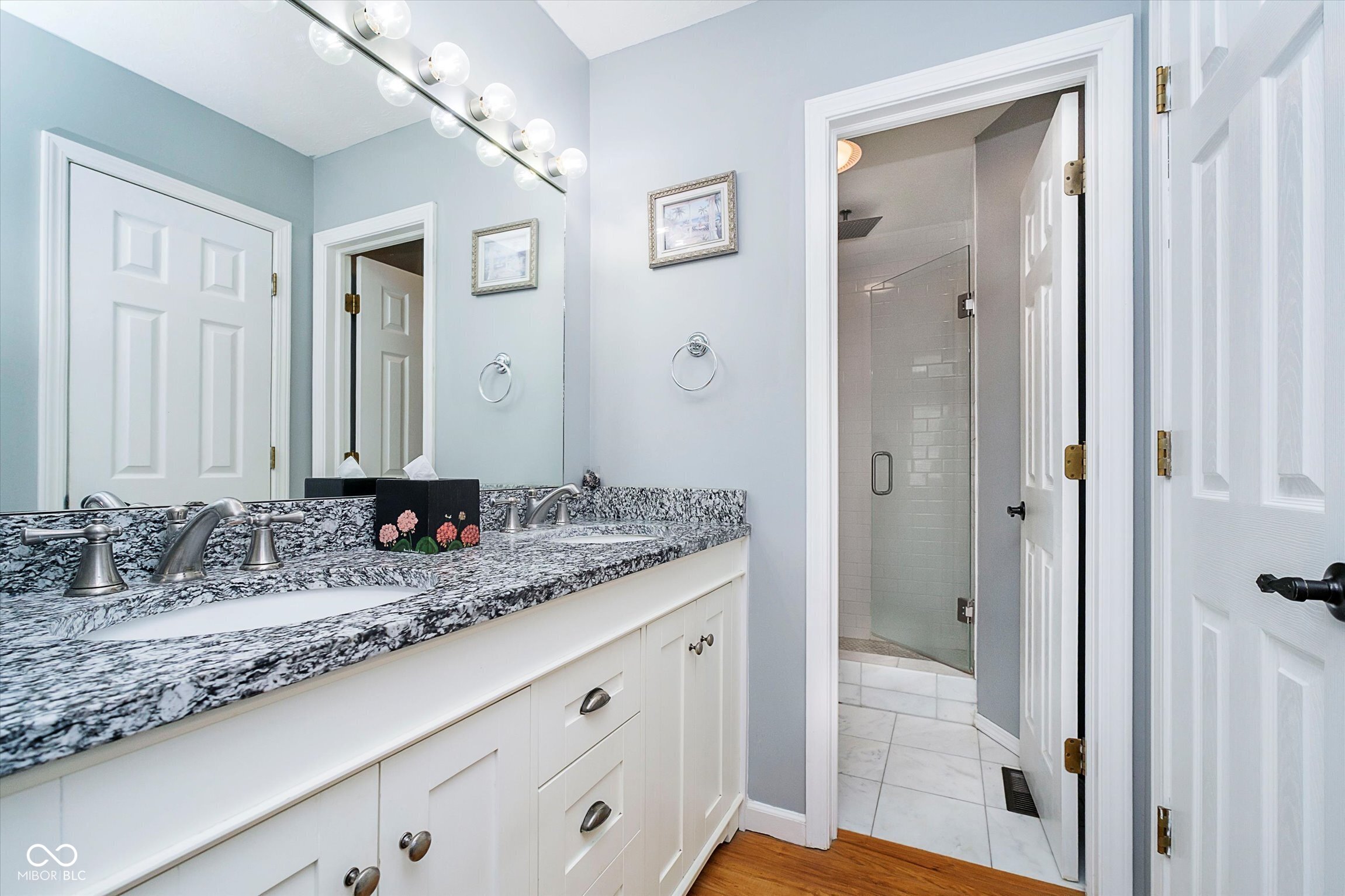 8527 Honeysuckle Way