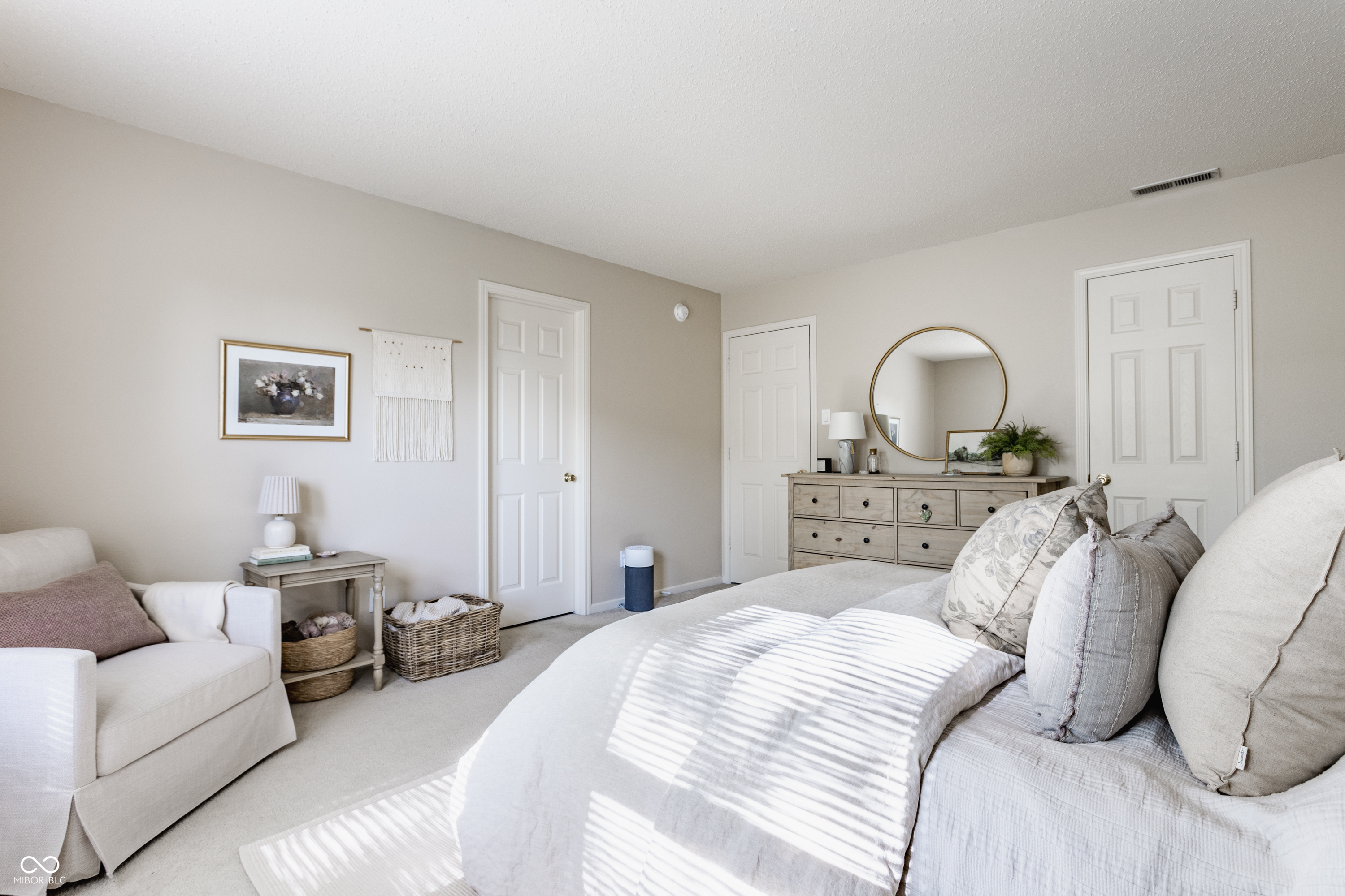 14291 Holly Berry Circle