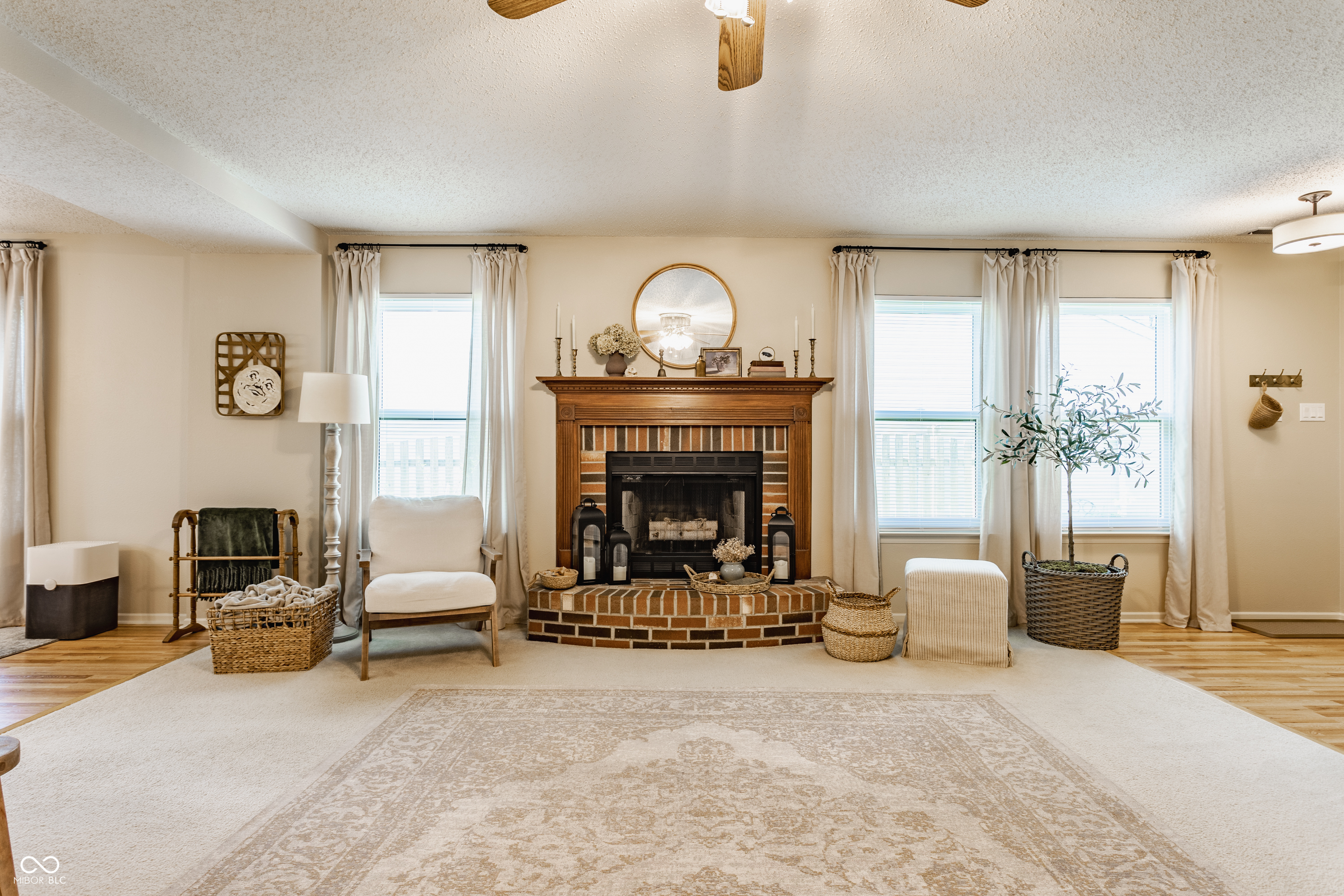 14291 Holly Berry Circle