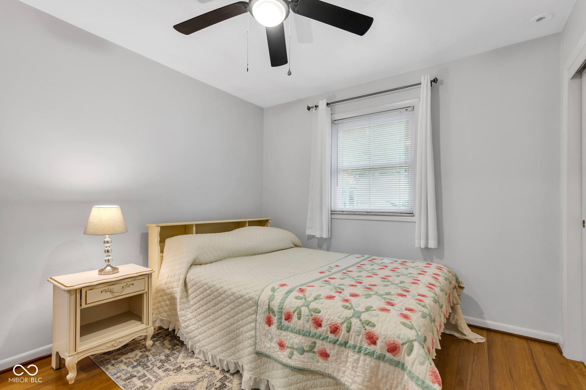 703 Chapel Hill W Drive