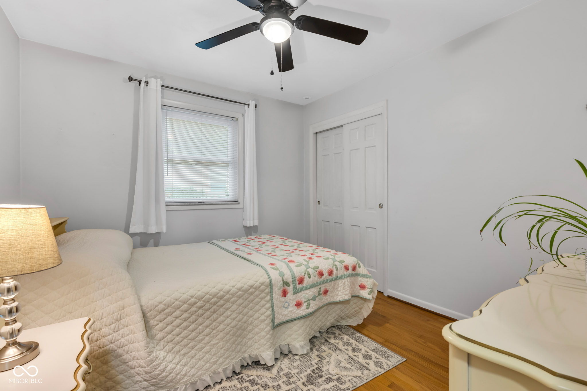 703 Chapel Hill W Drive