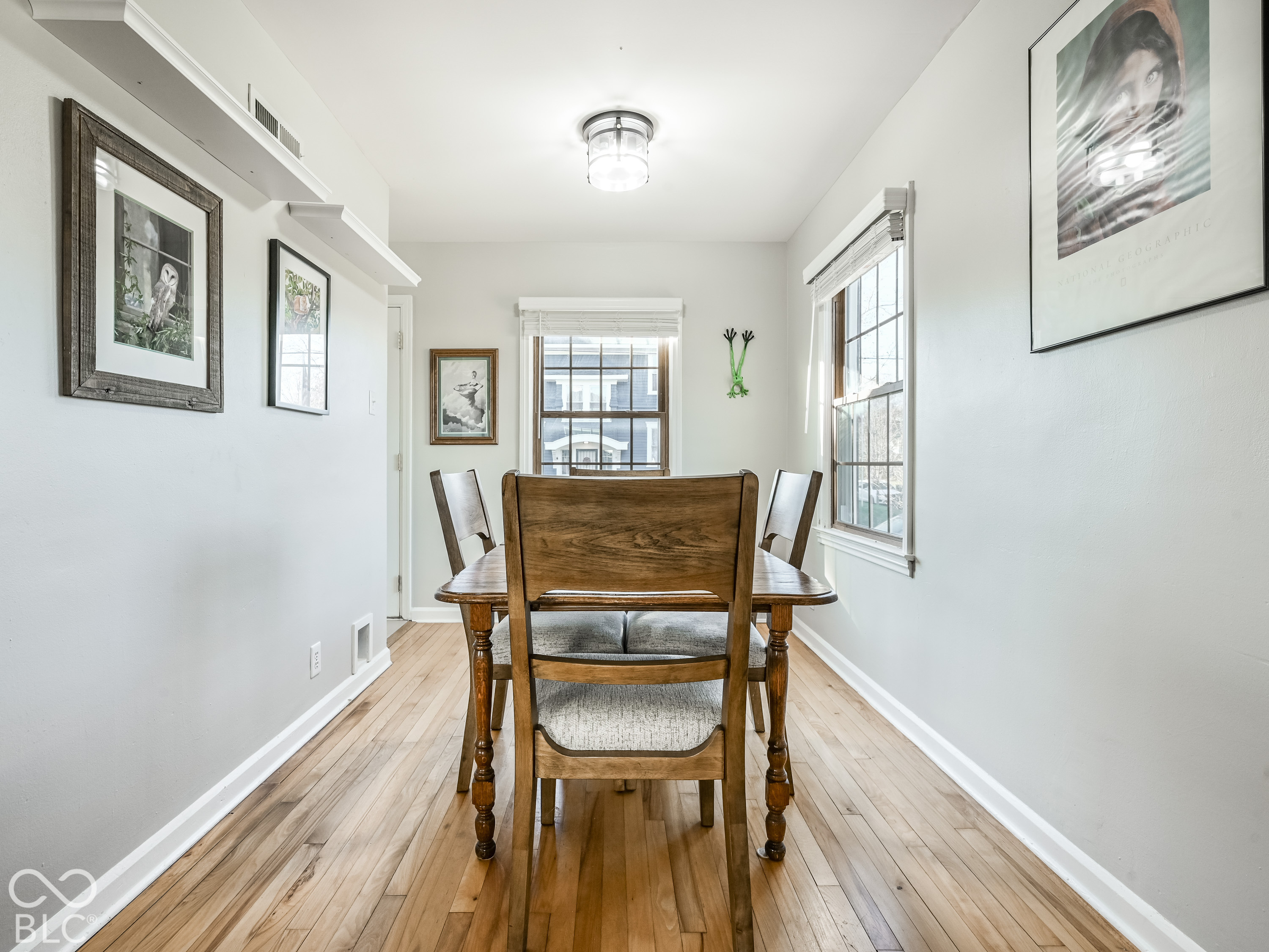 301 N Ridgeview Drive