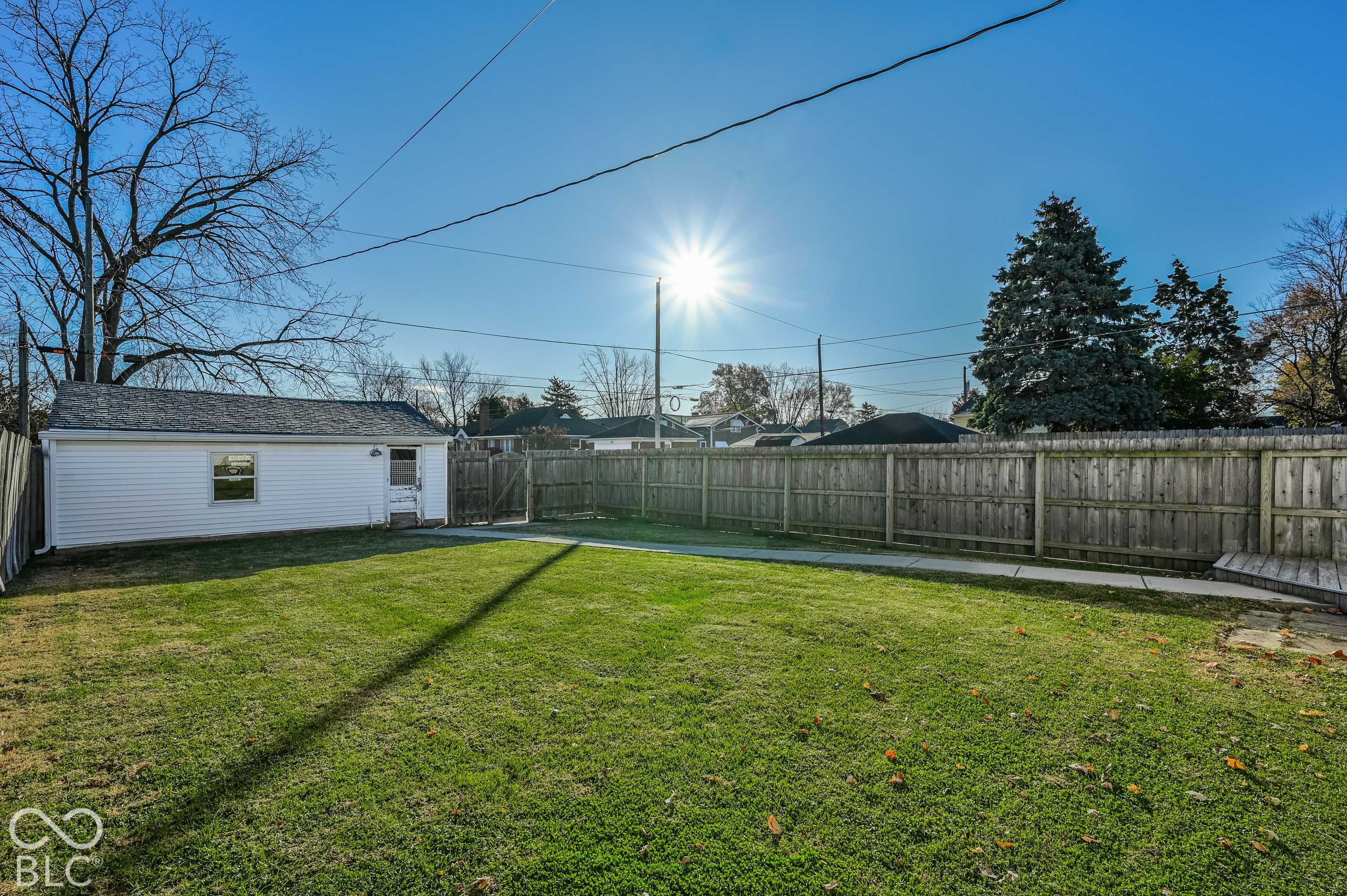 301 N Ridgeview Drive