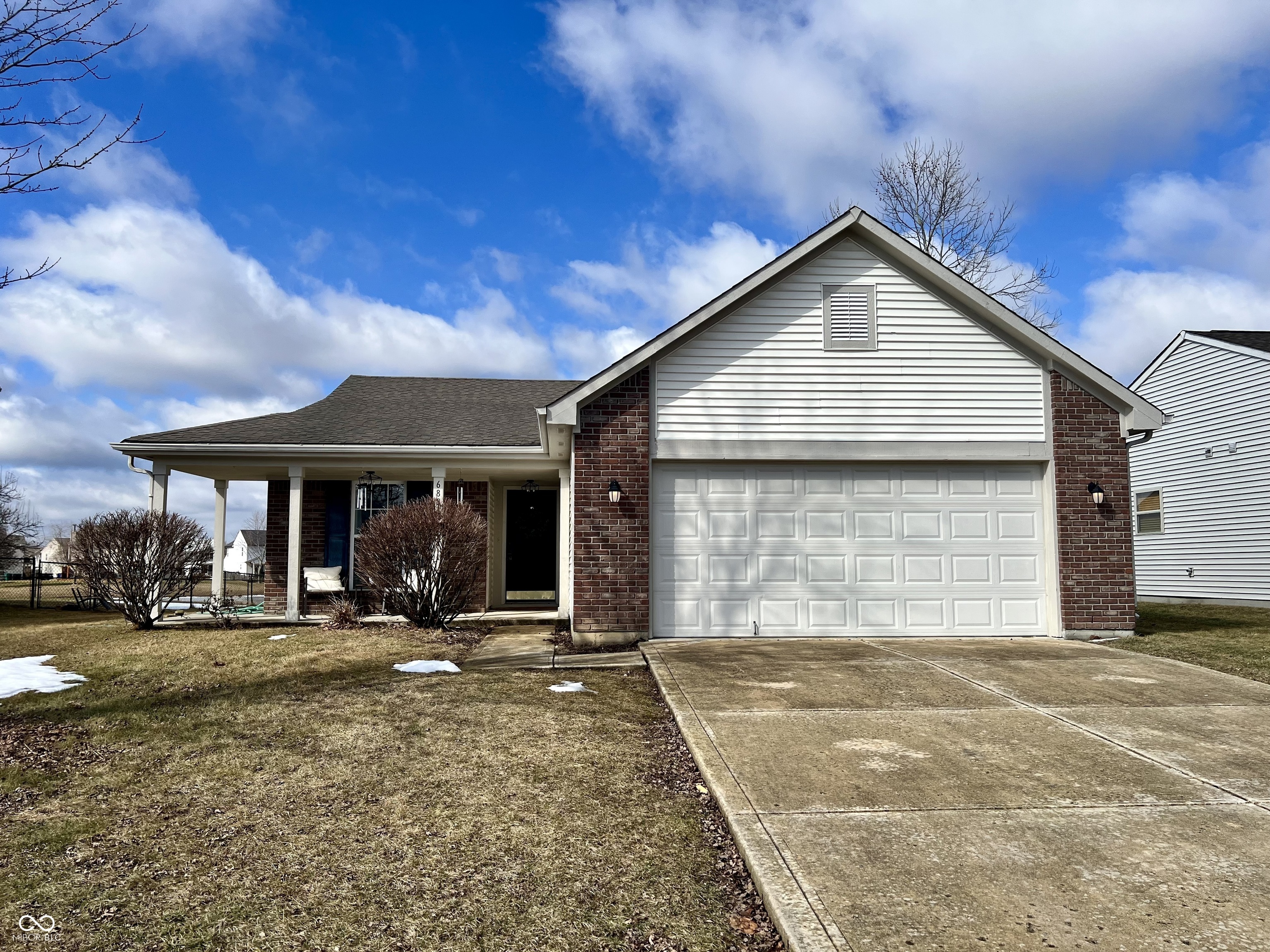 6884 N Laredo Drive