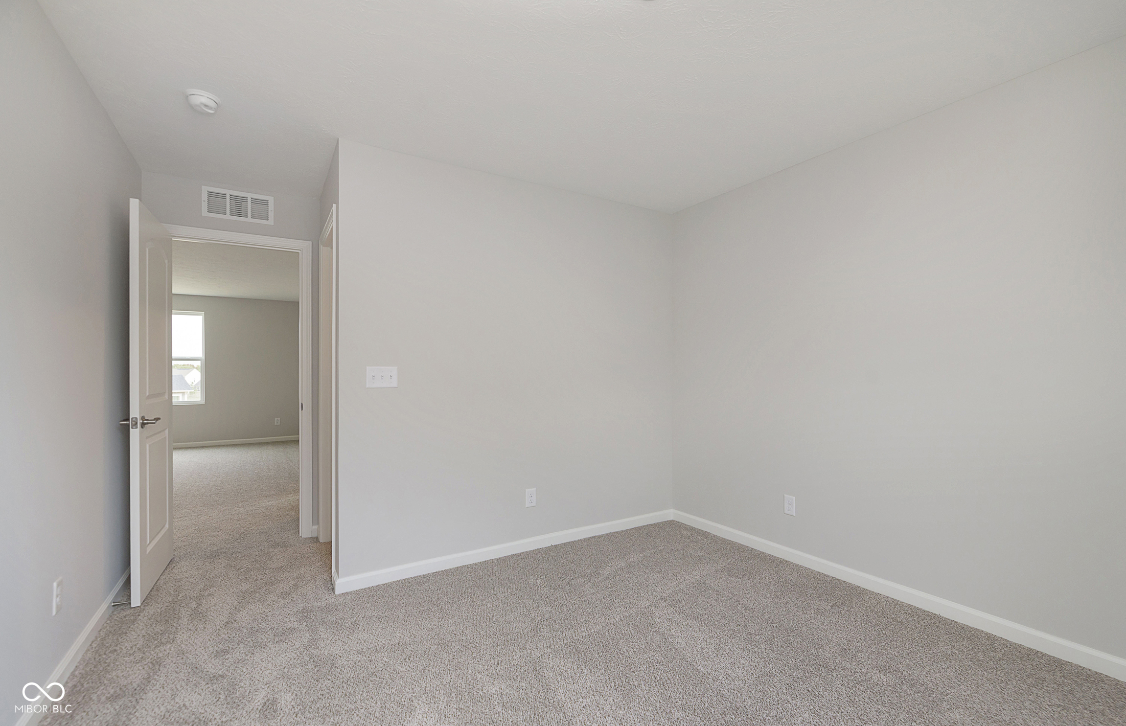 542 Dalton Way