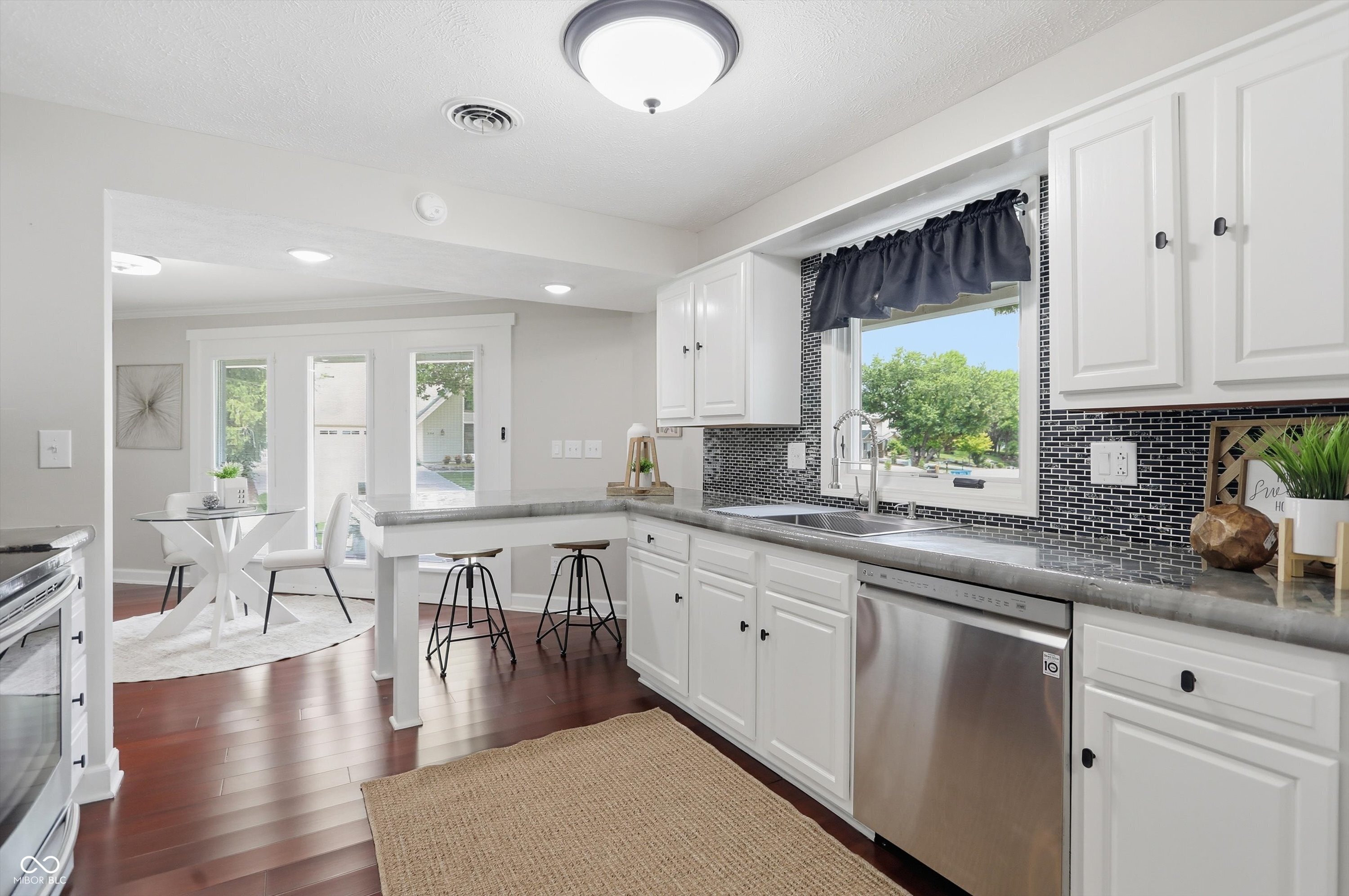 169 Bayview Drive