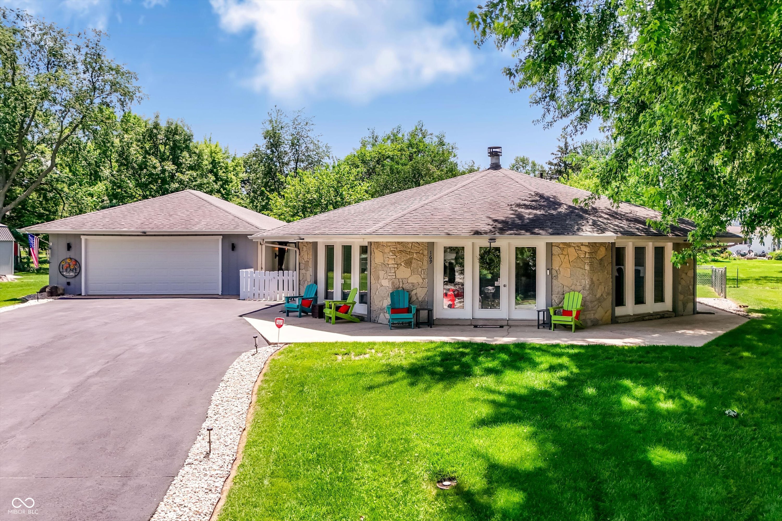 169 Bayview Drive