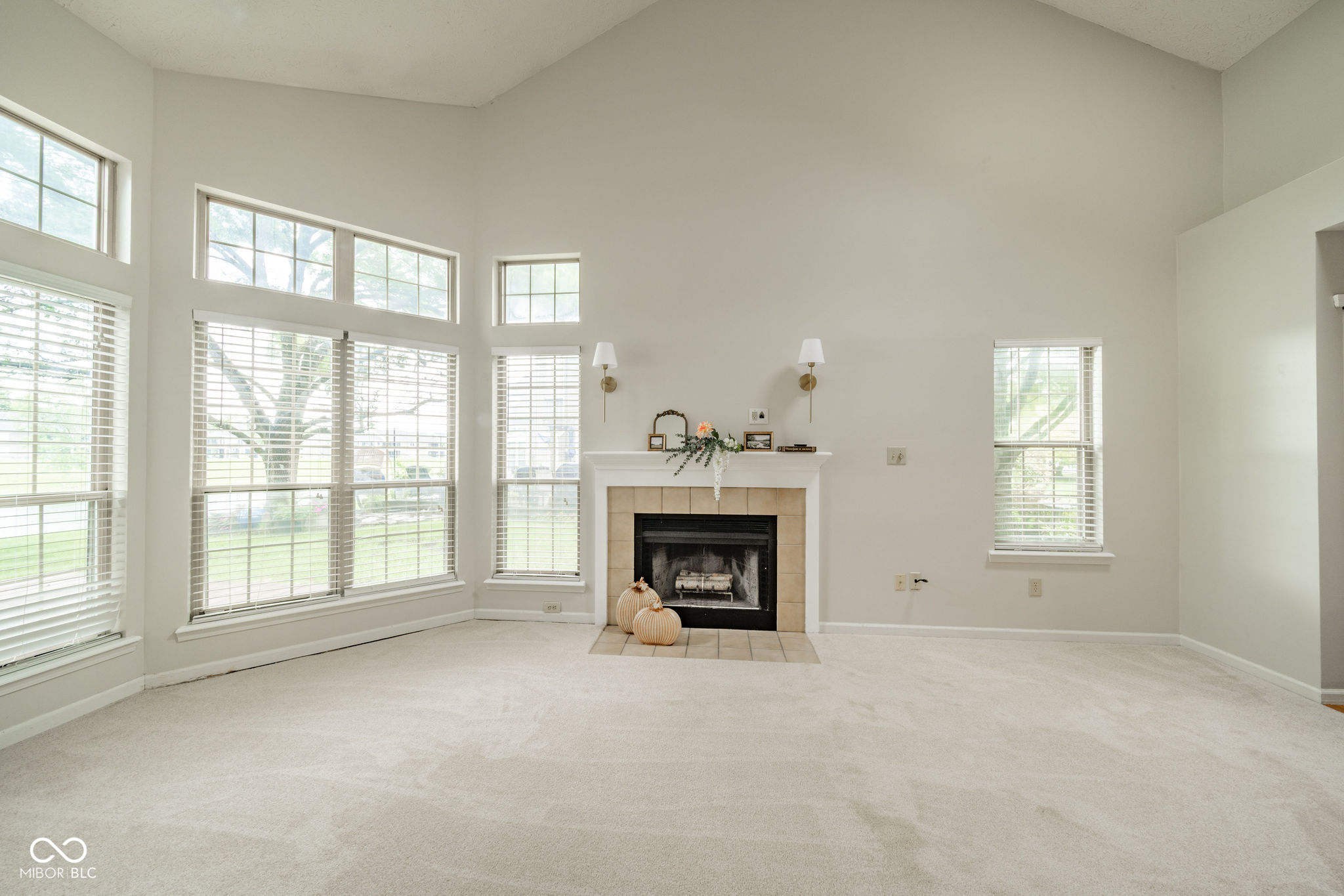 7432 Harbour Isle