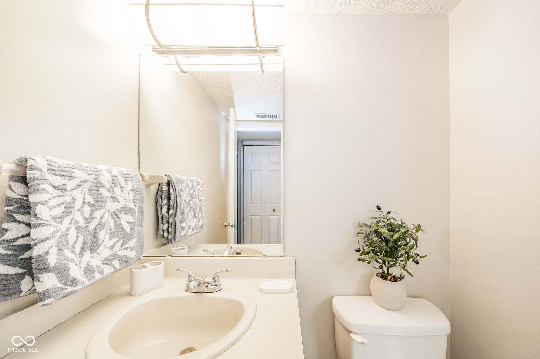 7432 Harbour Isle