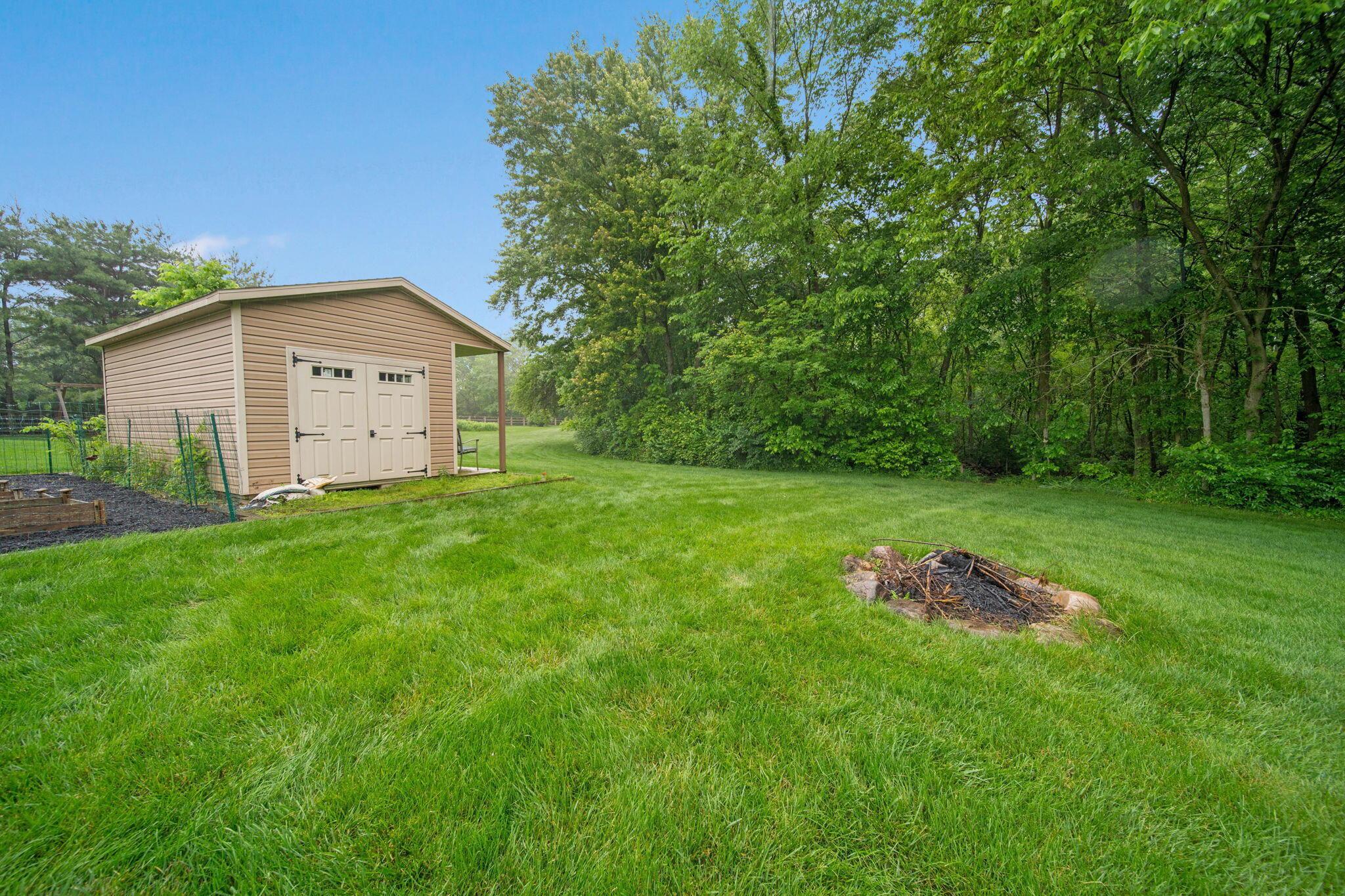 3929 Meadow Knoll Road