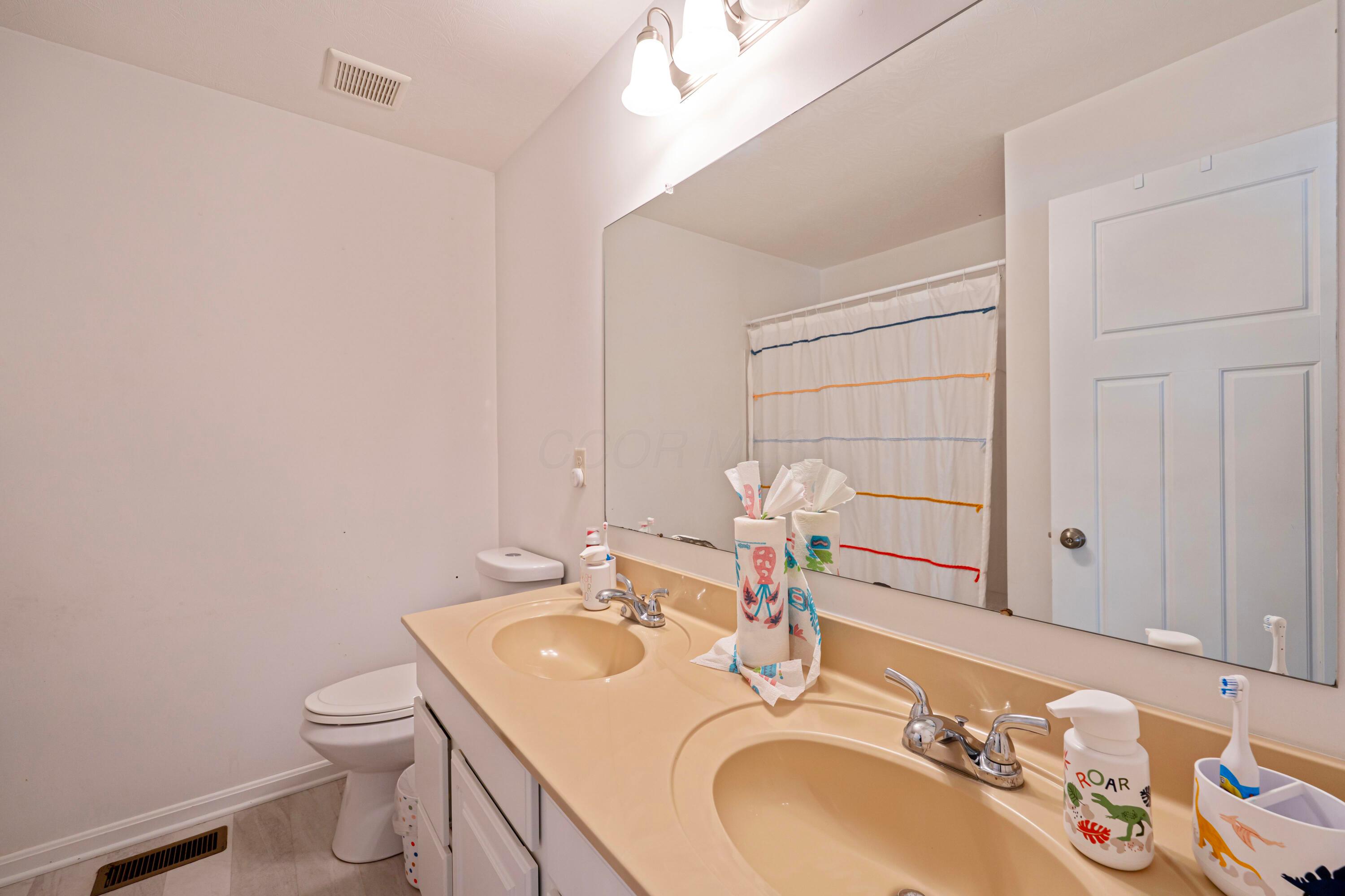 2942 Clark State Crossing