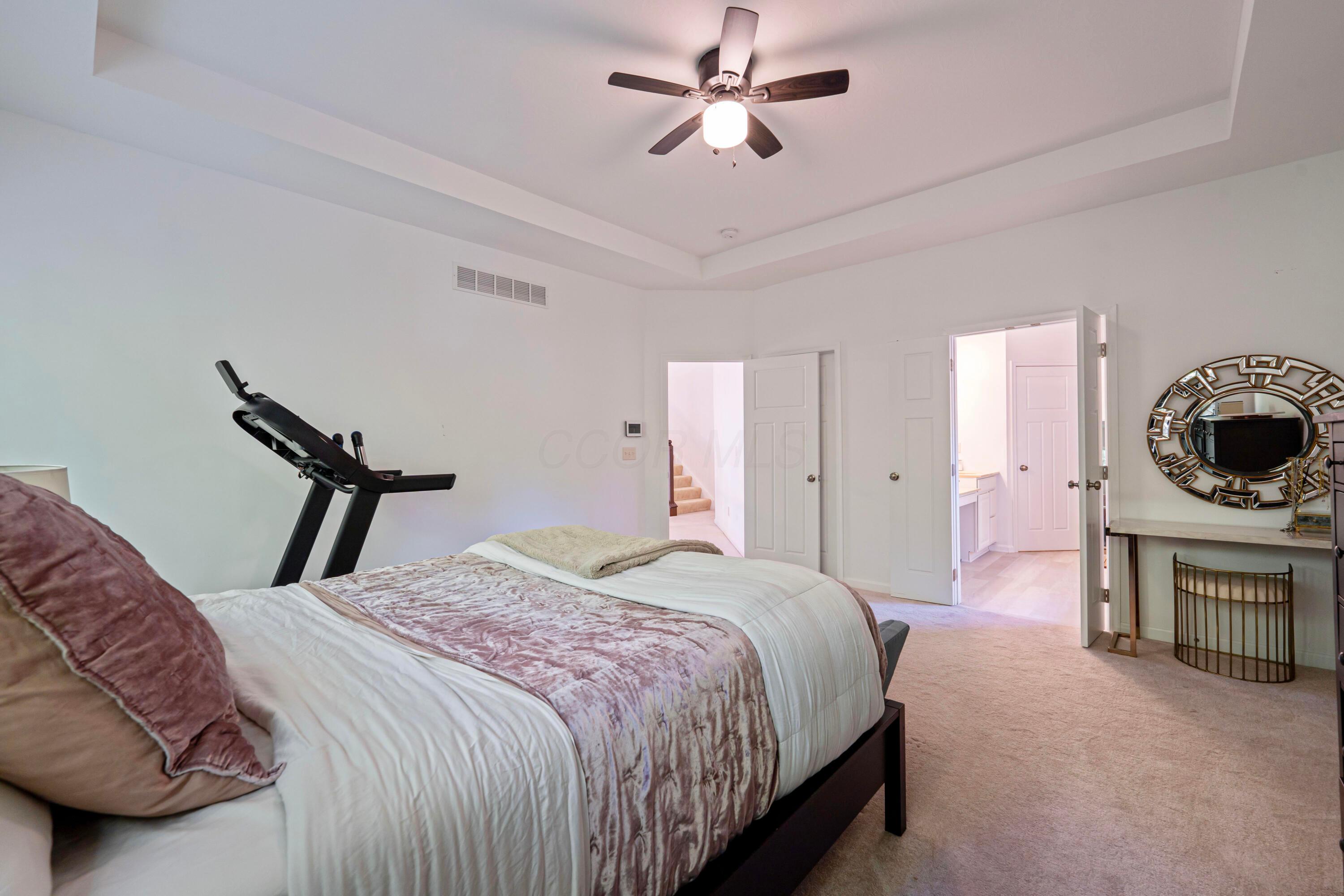 2942 Clark State Crossing