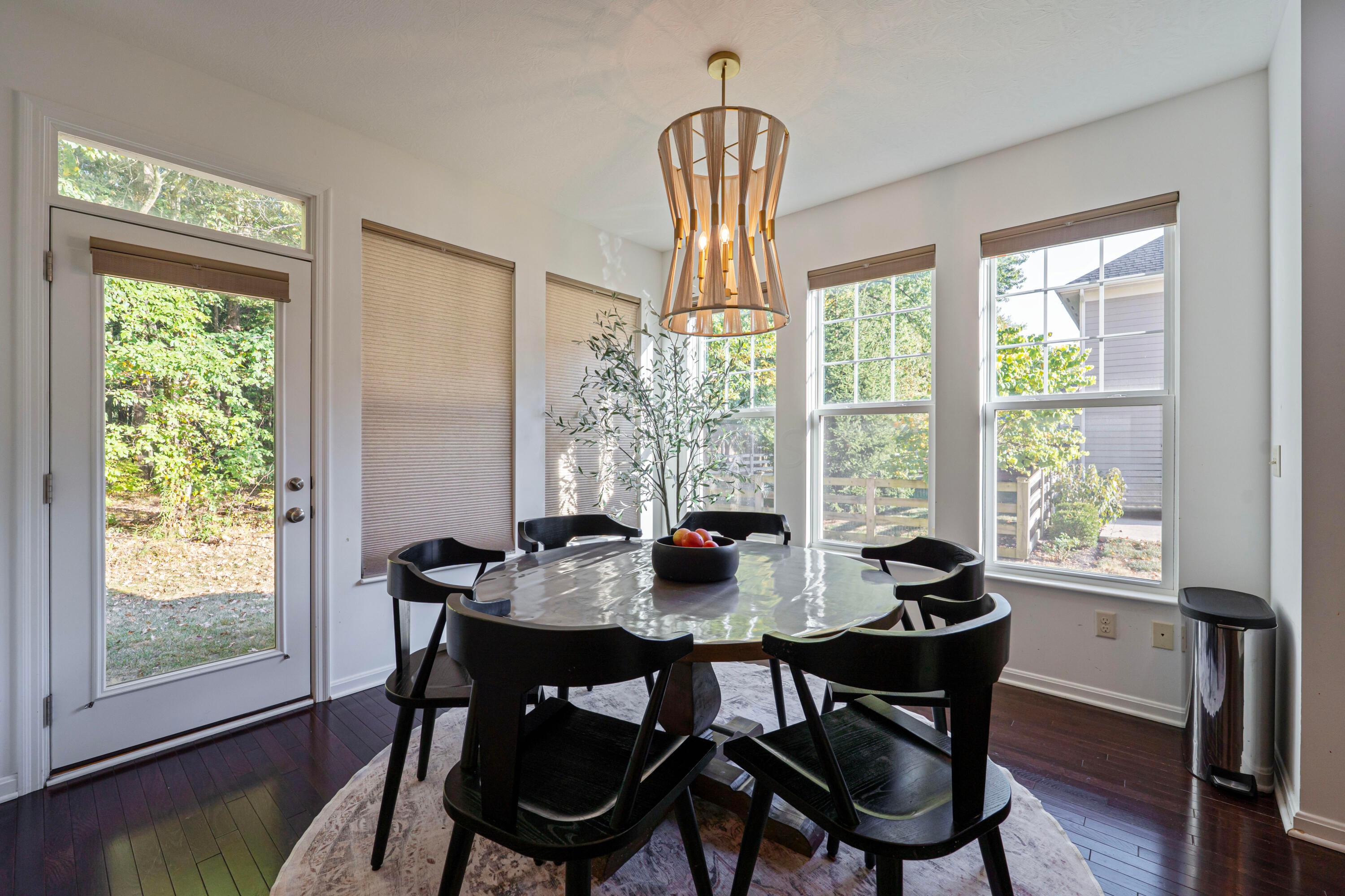 2942 Clark State Crossing