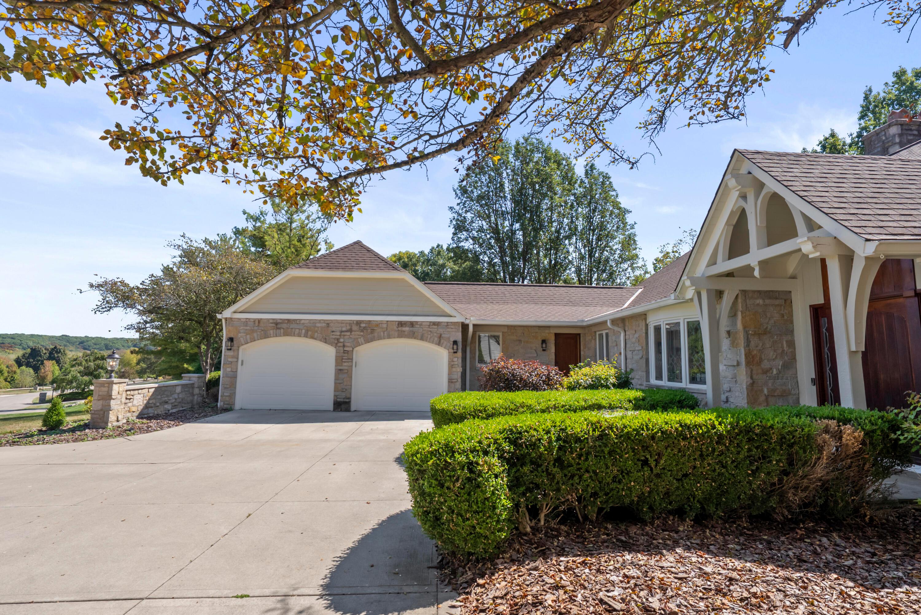 1525 Picardae Court