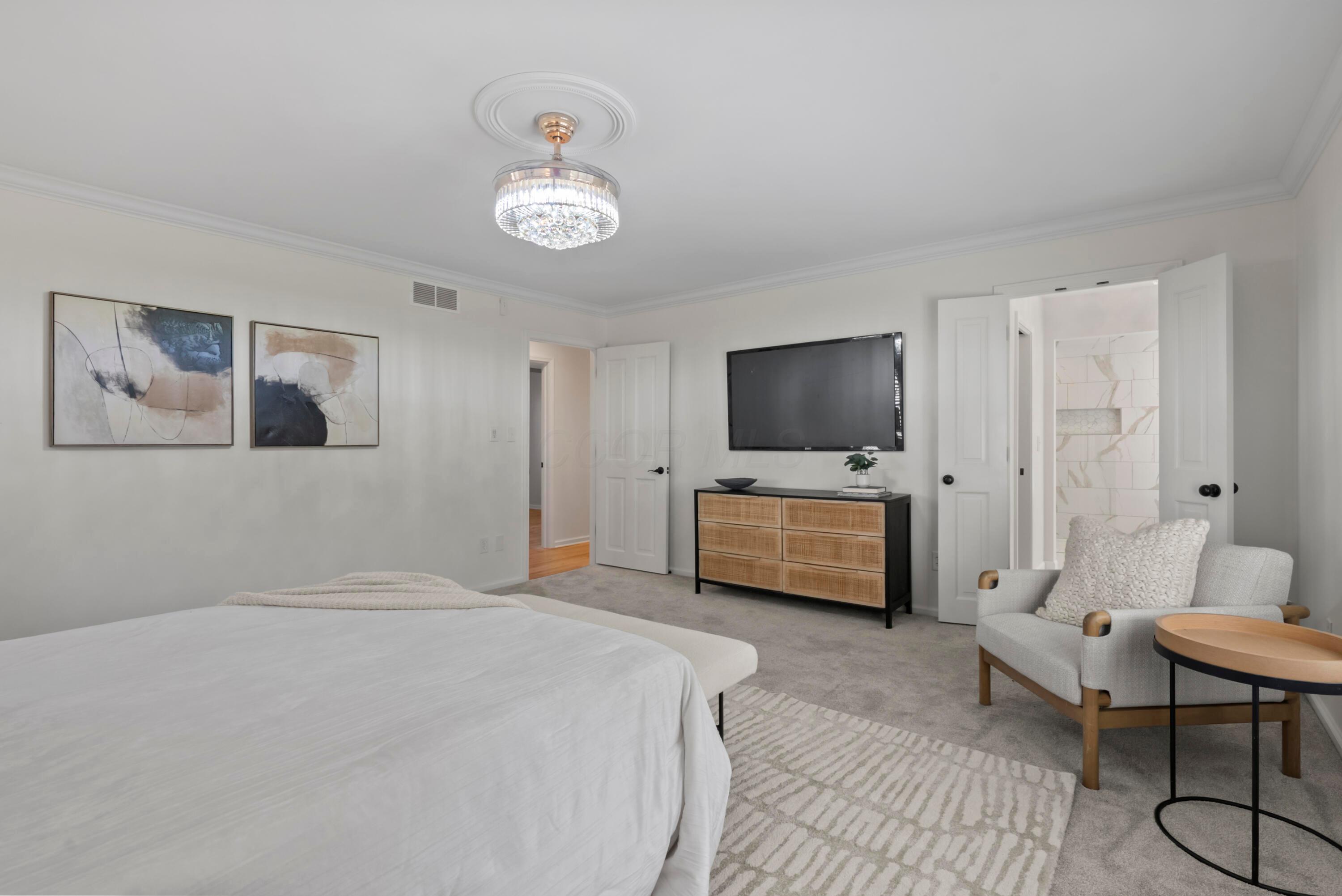 1525 Picardae Court