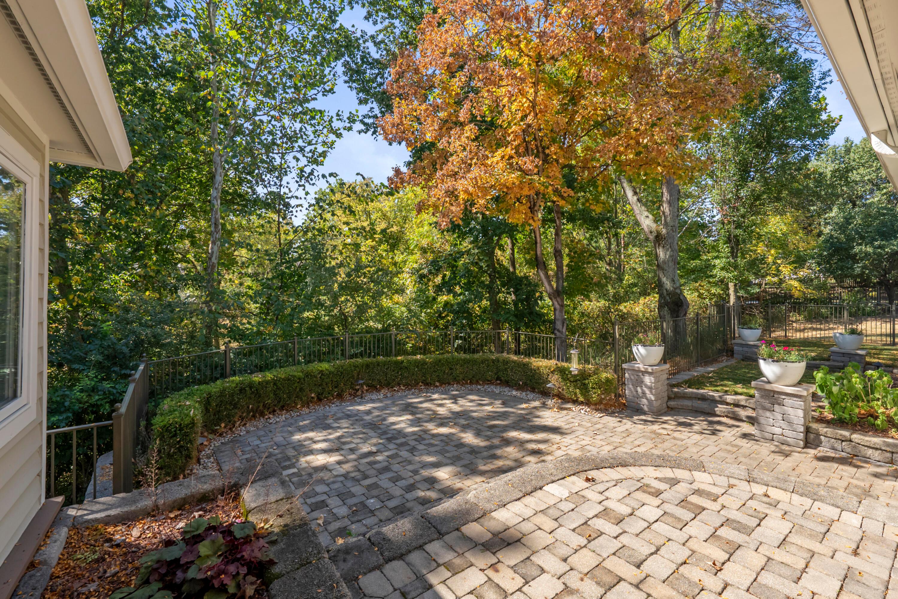 1525 Picardae Court