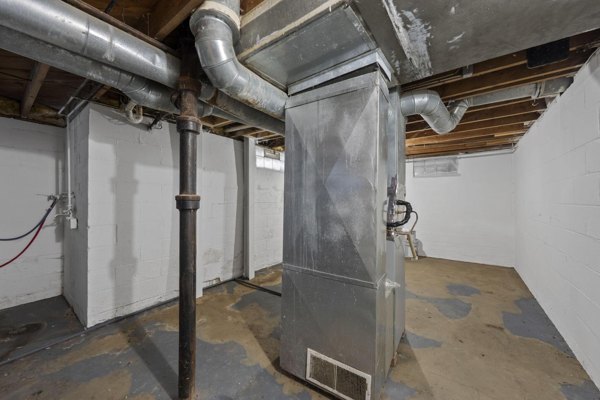 635 Elizabeth Avenue